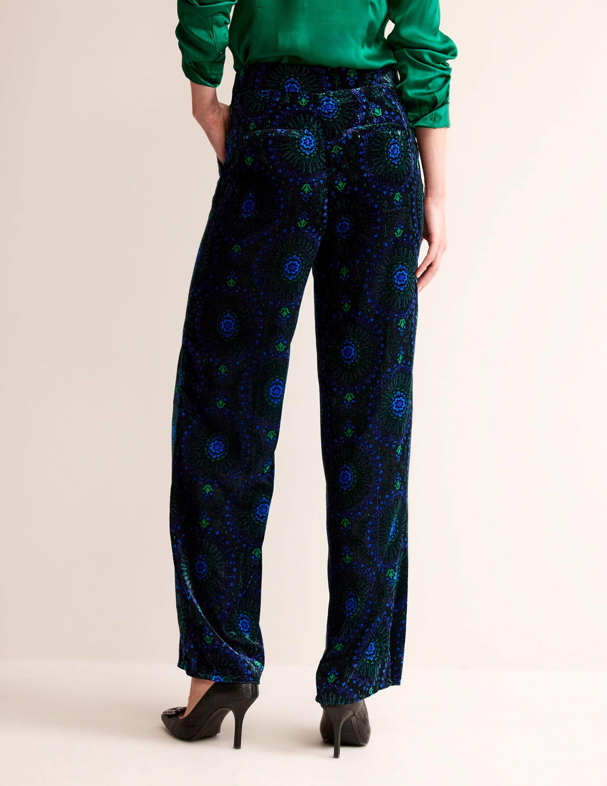 Westbourne Velvet Trousers-Black, Artizian Geo - Image 3