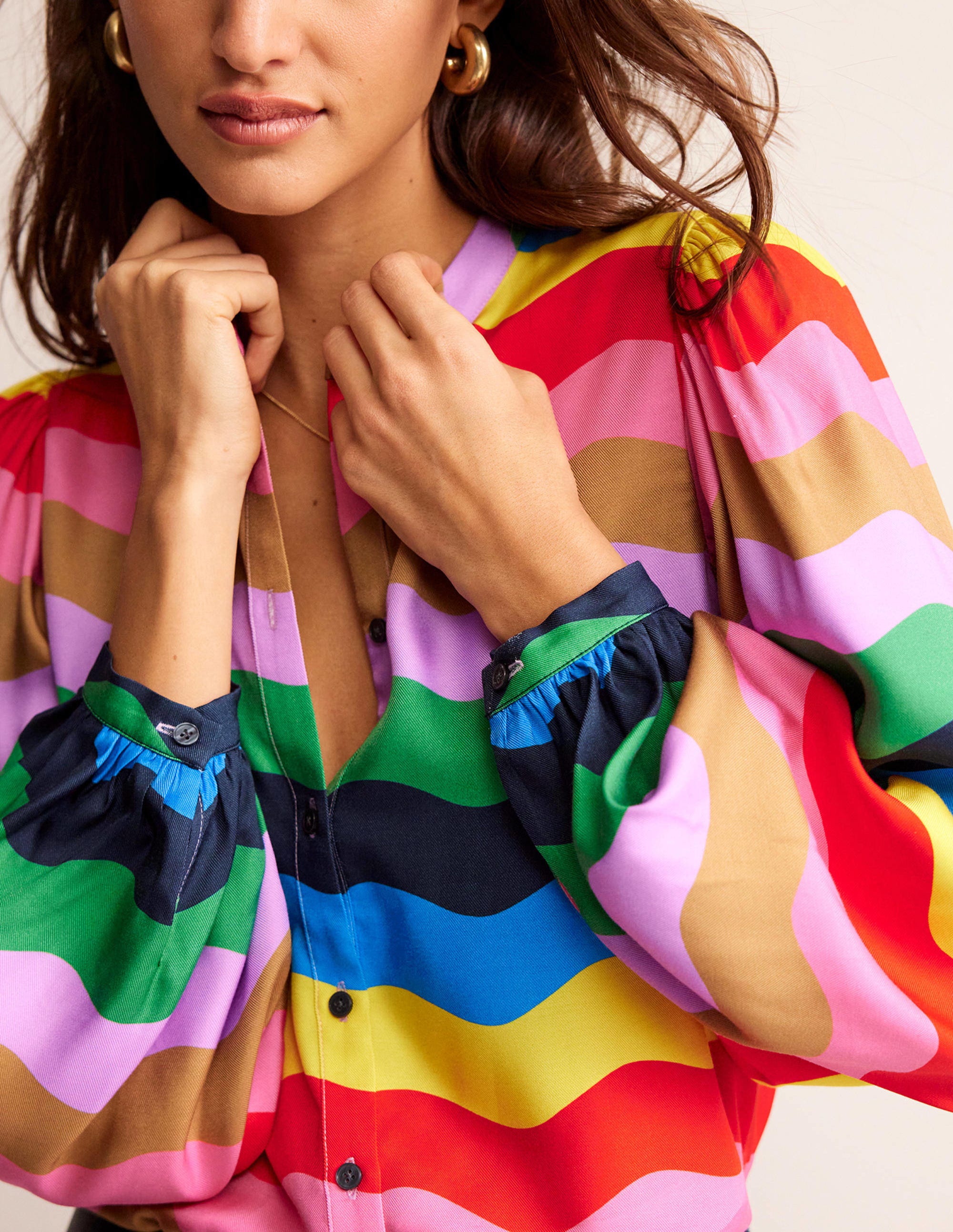 Blouson Sleeve Blouse-Multi, Rainbow Wave - Image 2