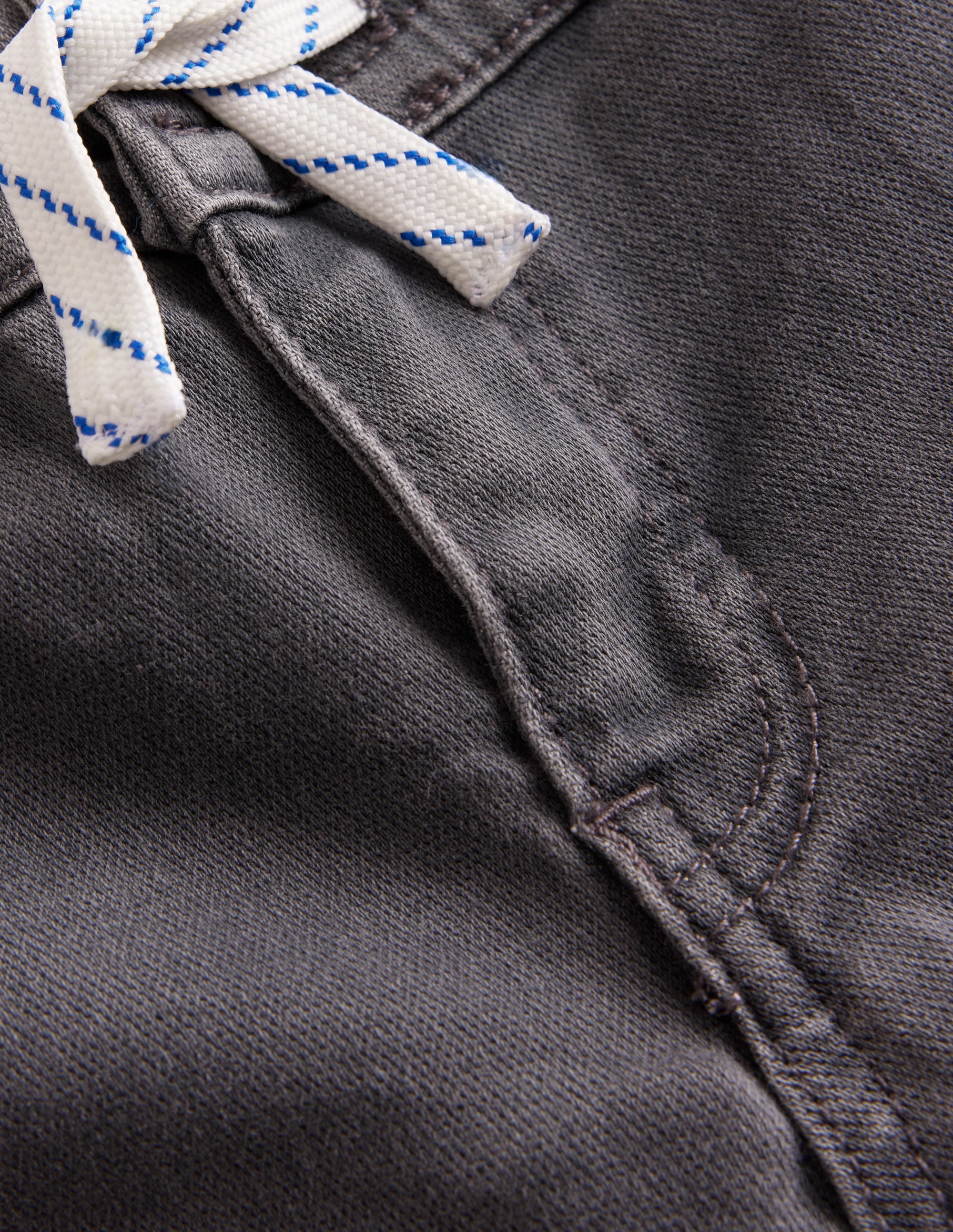 Jersey Skinny Jeans-Grey Denim - Image 3