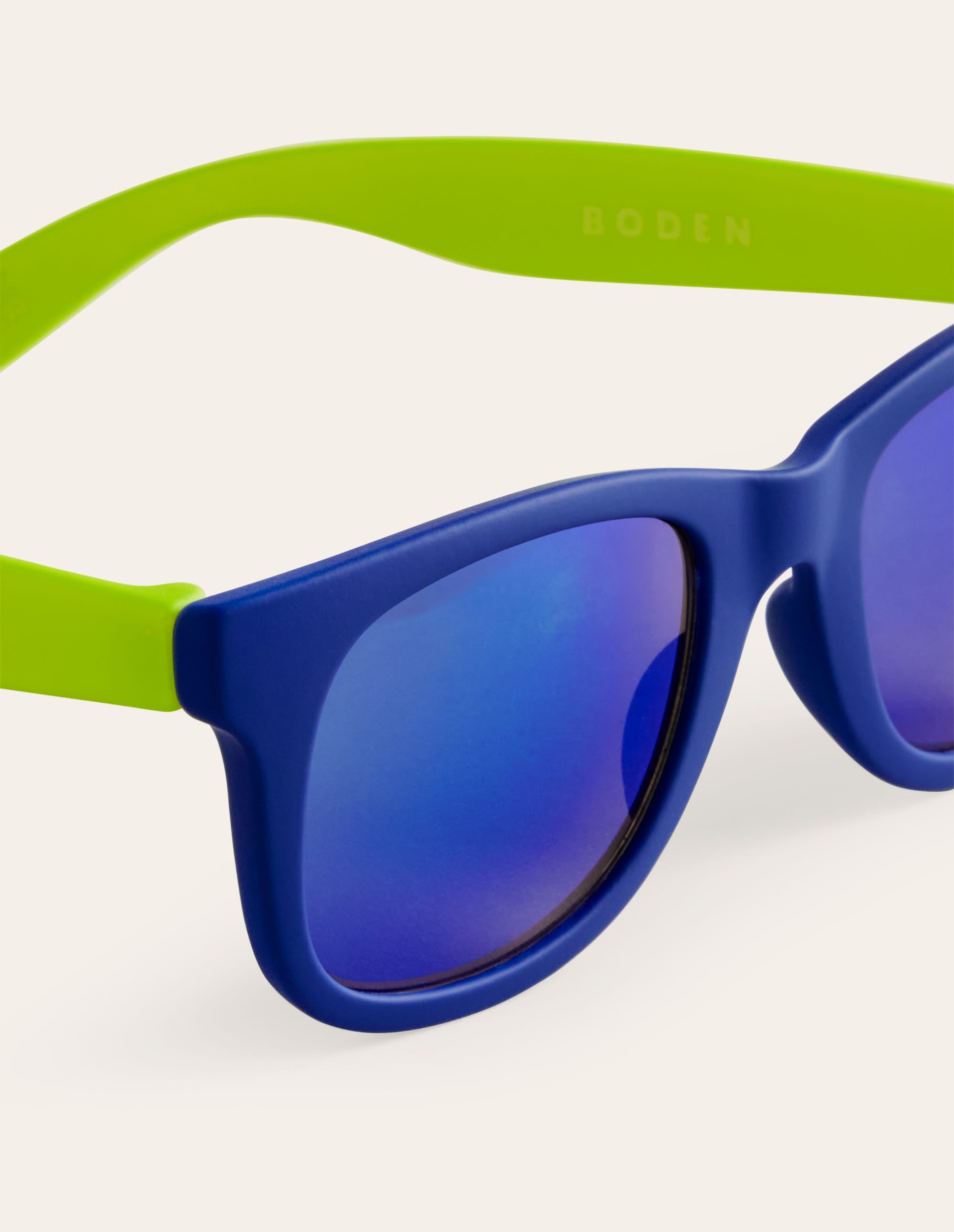 Classic Sunglasses-Blue - Image 2