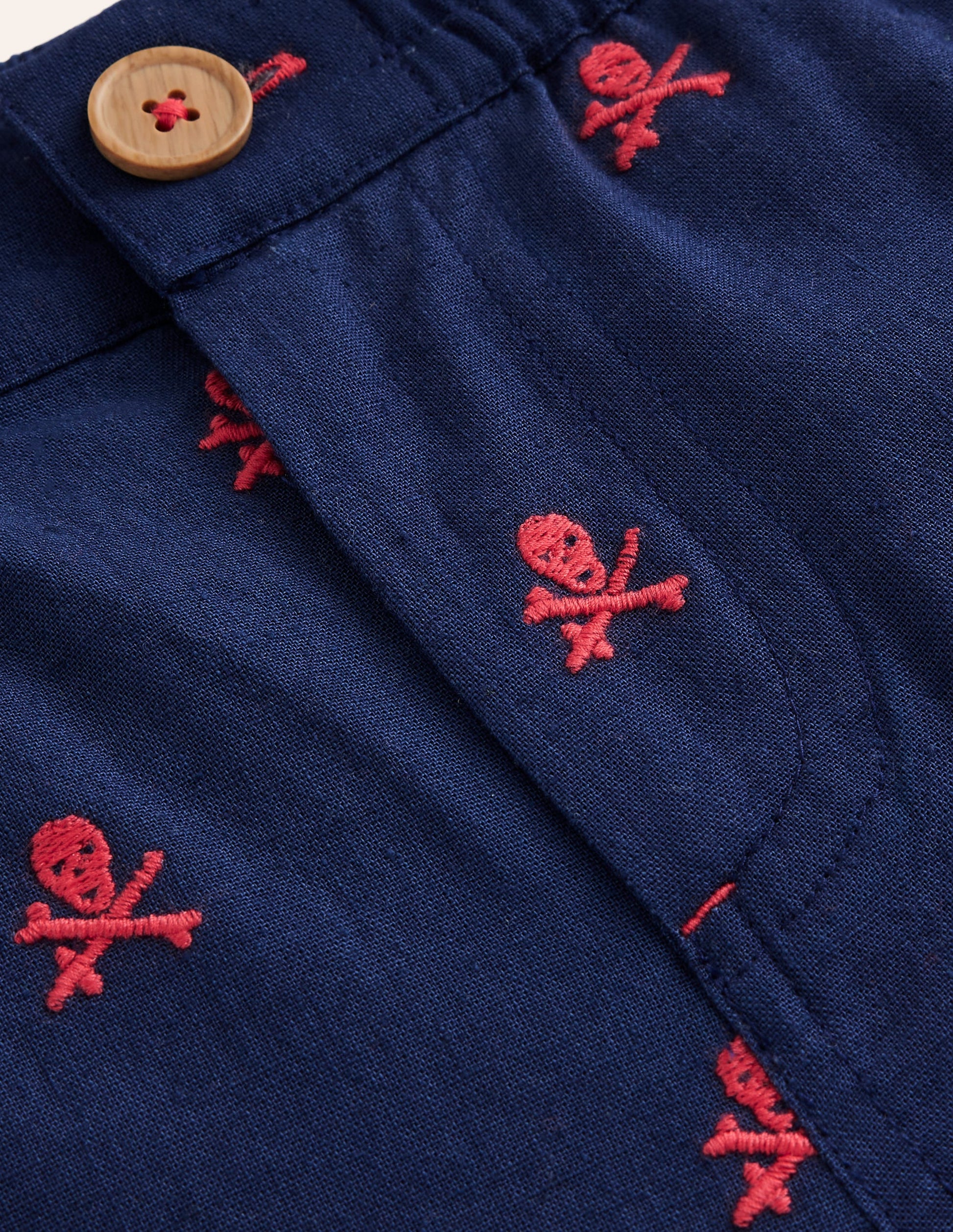 Smart Roll Up Shorts-College Navy Skull Embroidery-3