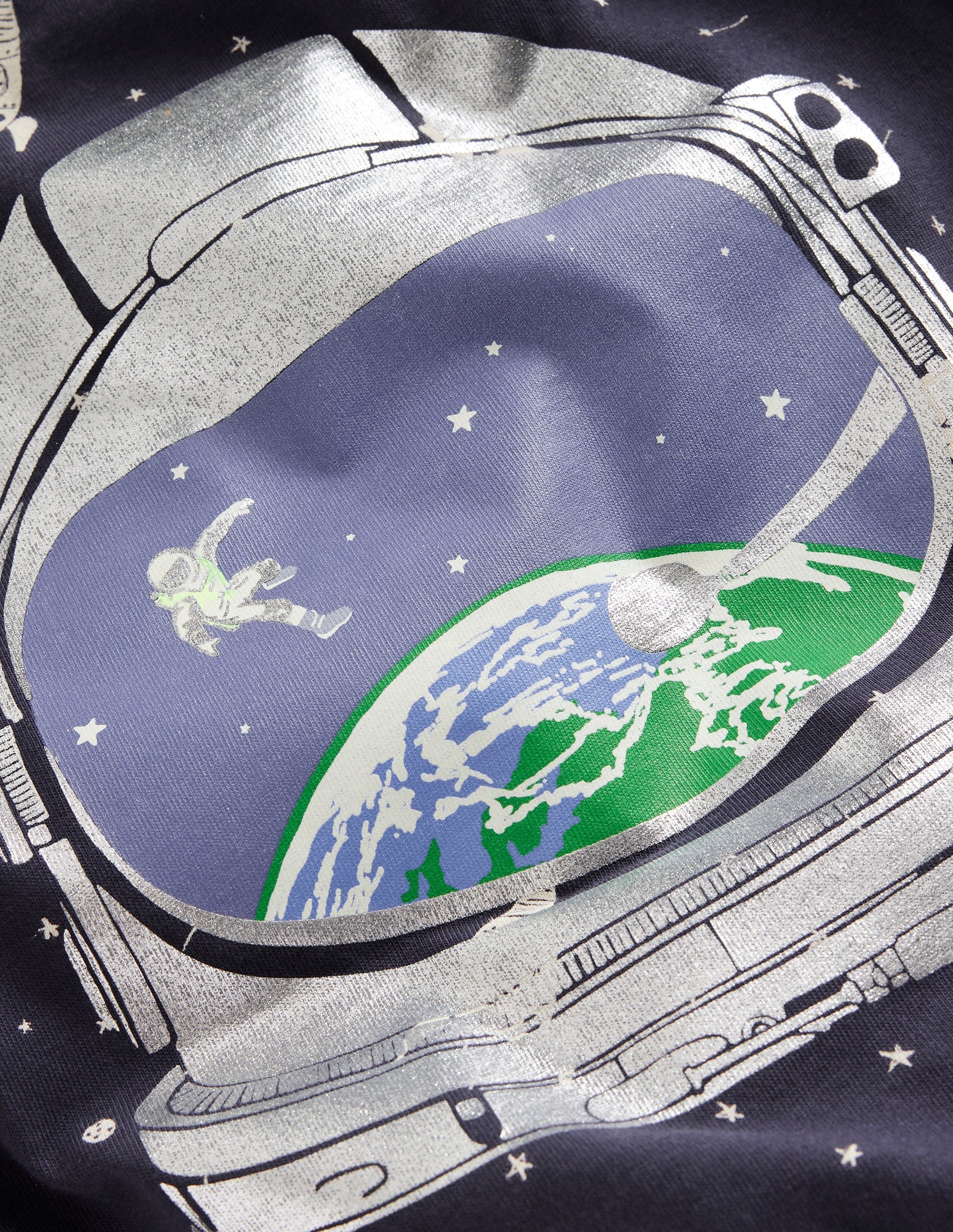 Glow-In-The-Dark T-Shirt-Smoke Astronaut-3