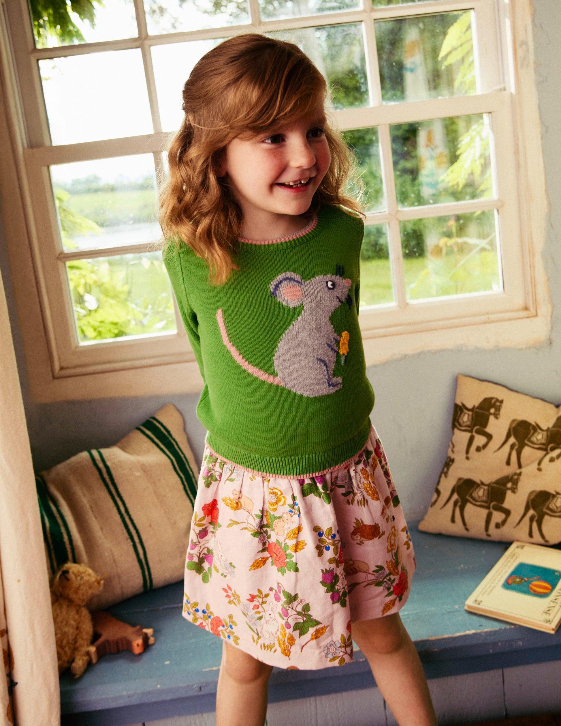 Fun Logo Jumper-Leaf Green Mouse-4