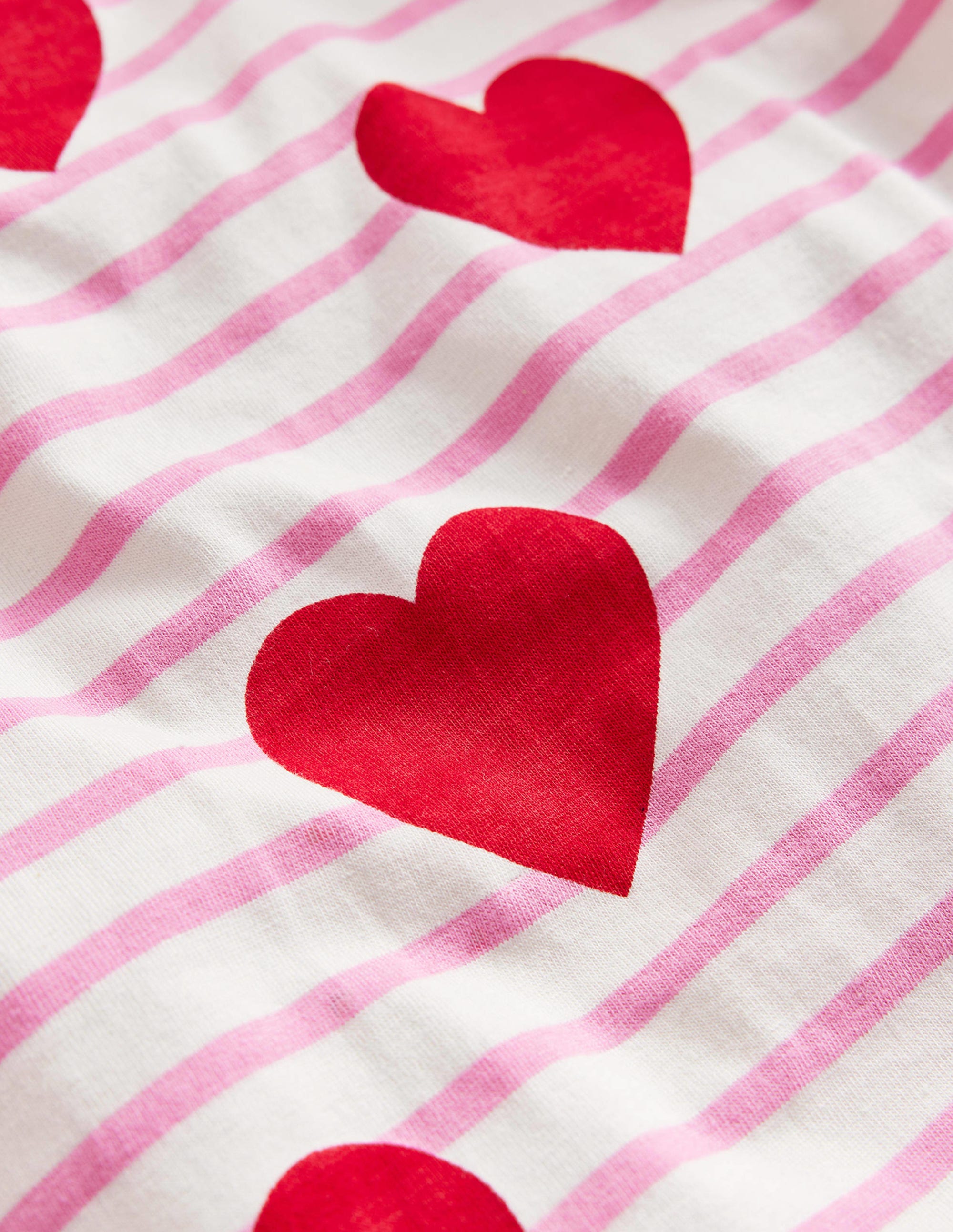 Fun Breton-Poppy Red Heart - Image 3