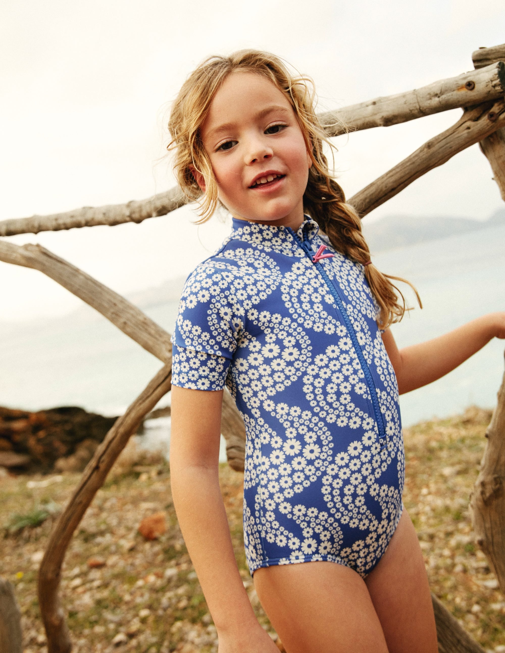 Short-sleeved Swimsuit-Dazzling Blue Daisy Wave - Image 4
