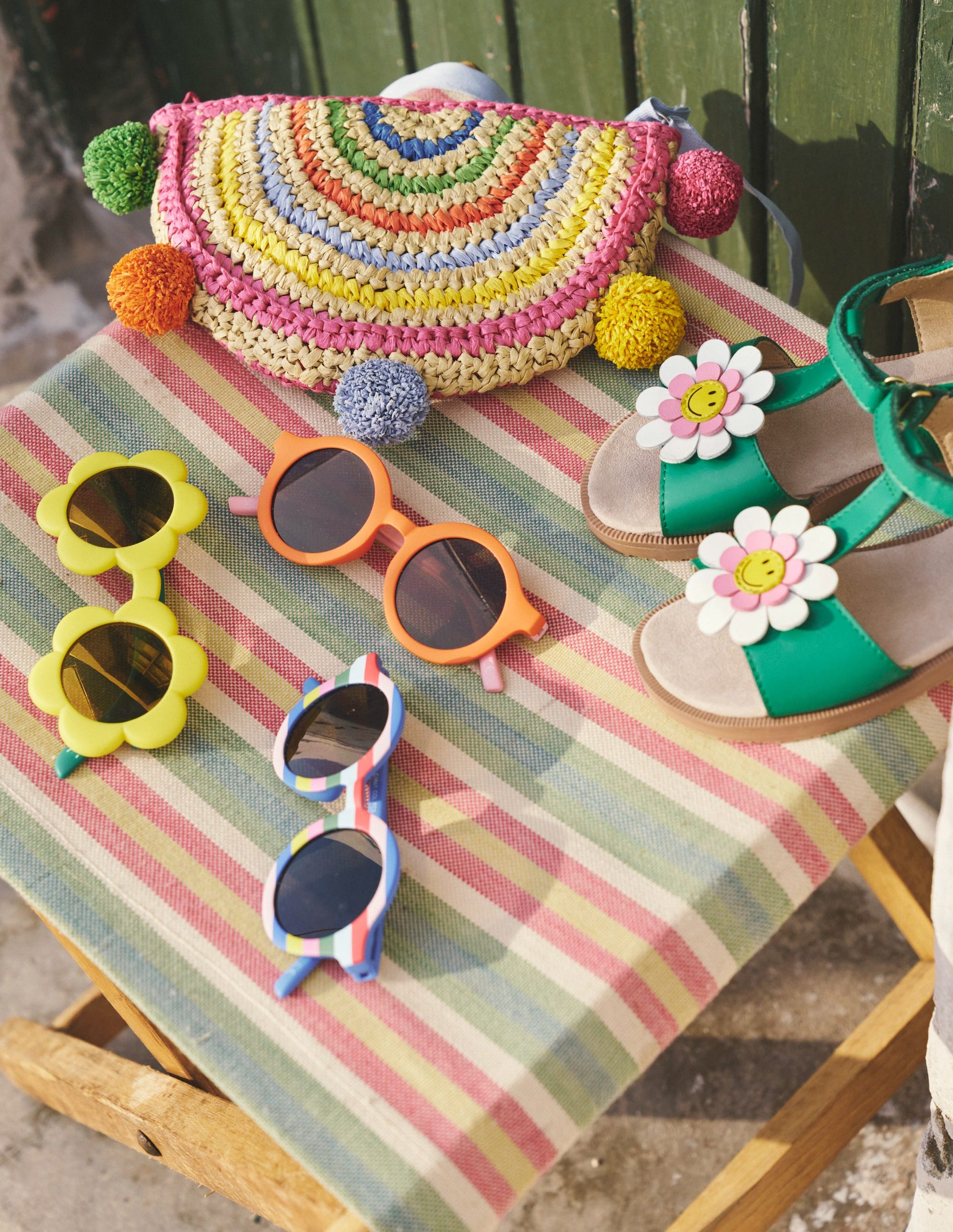 Fun Sunglasses-Yellow Daisy-4