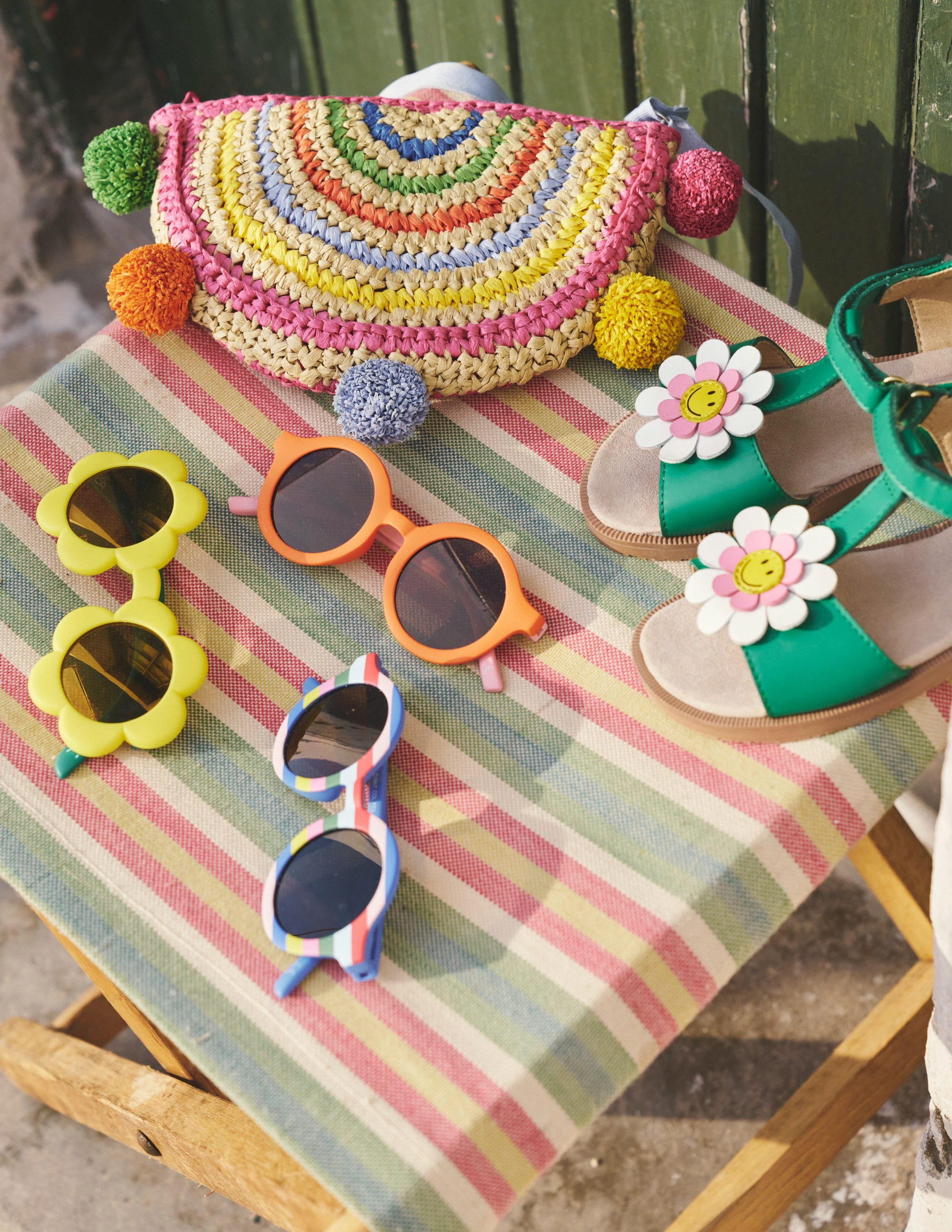 Fun Sunglasses-Yellow Daisy - Image 4