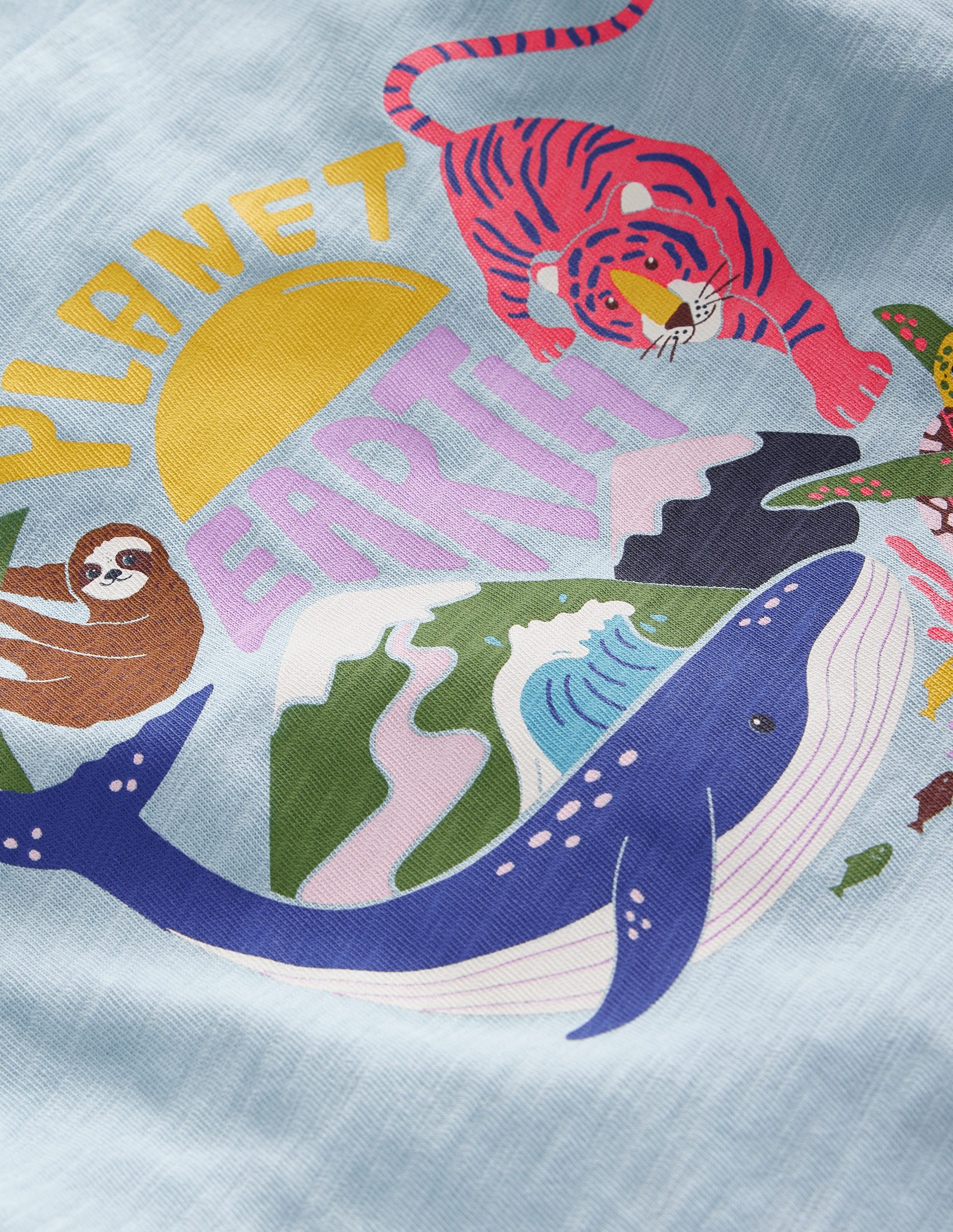 Printed T-shirt-Blue Earth - Image 3