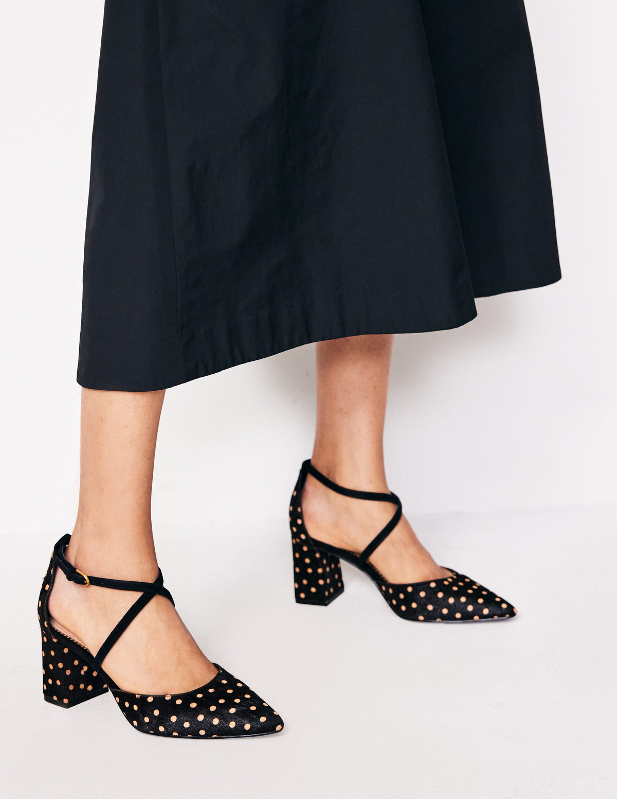 Strap Block Heel Point Courts-Black and Camel Spot - Image 1
