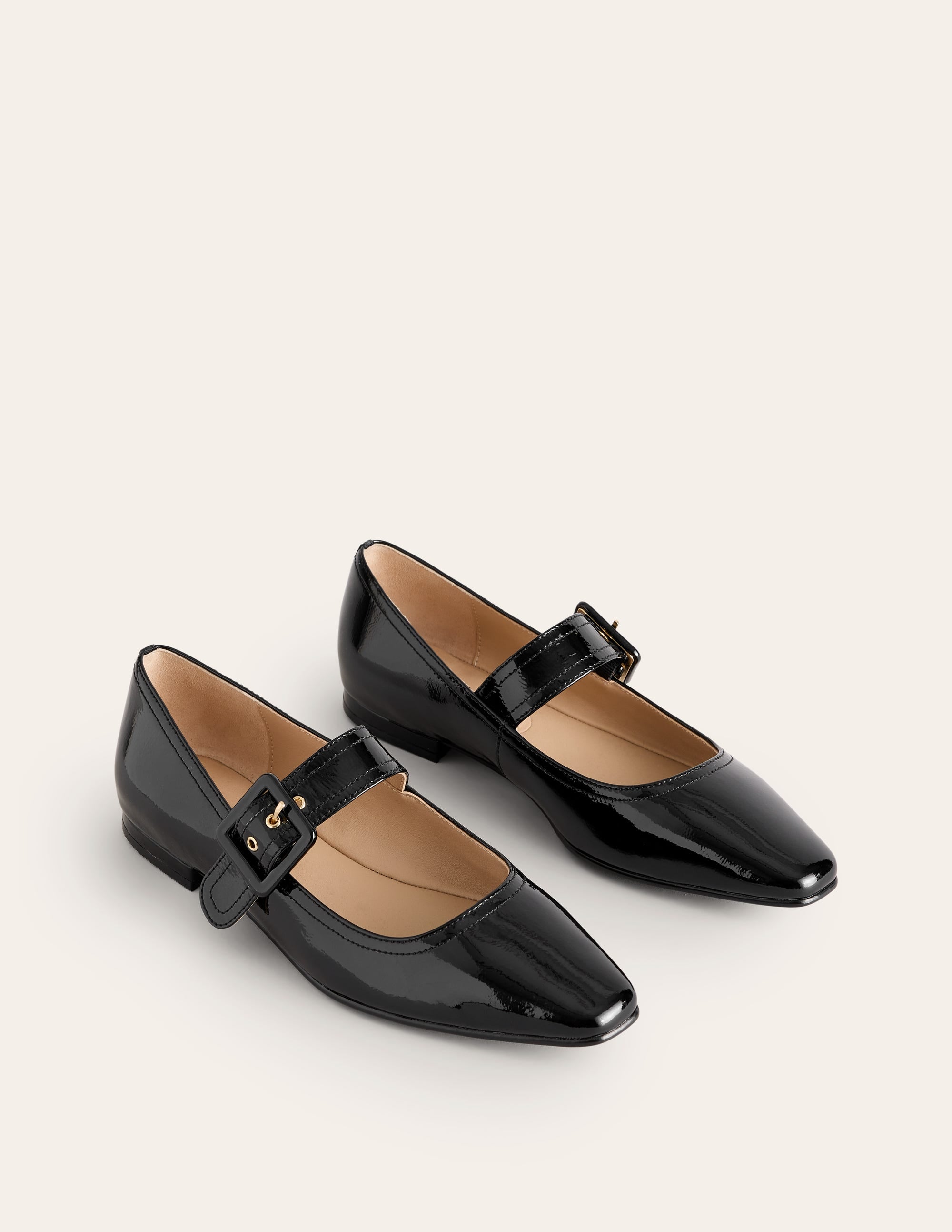 Vic Chisel Toe Mary Janes-Black Patent - Image 3