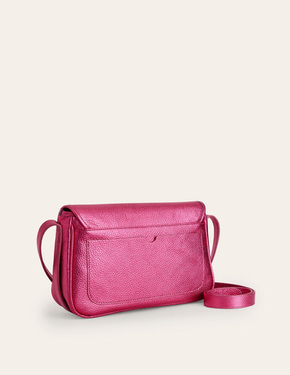 Iris Snaffle Leather Bag-Metallic Pink-3