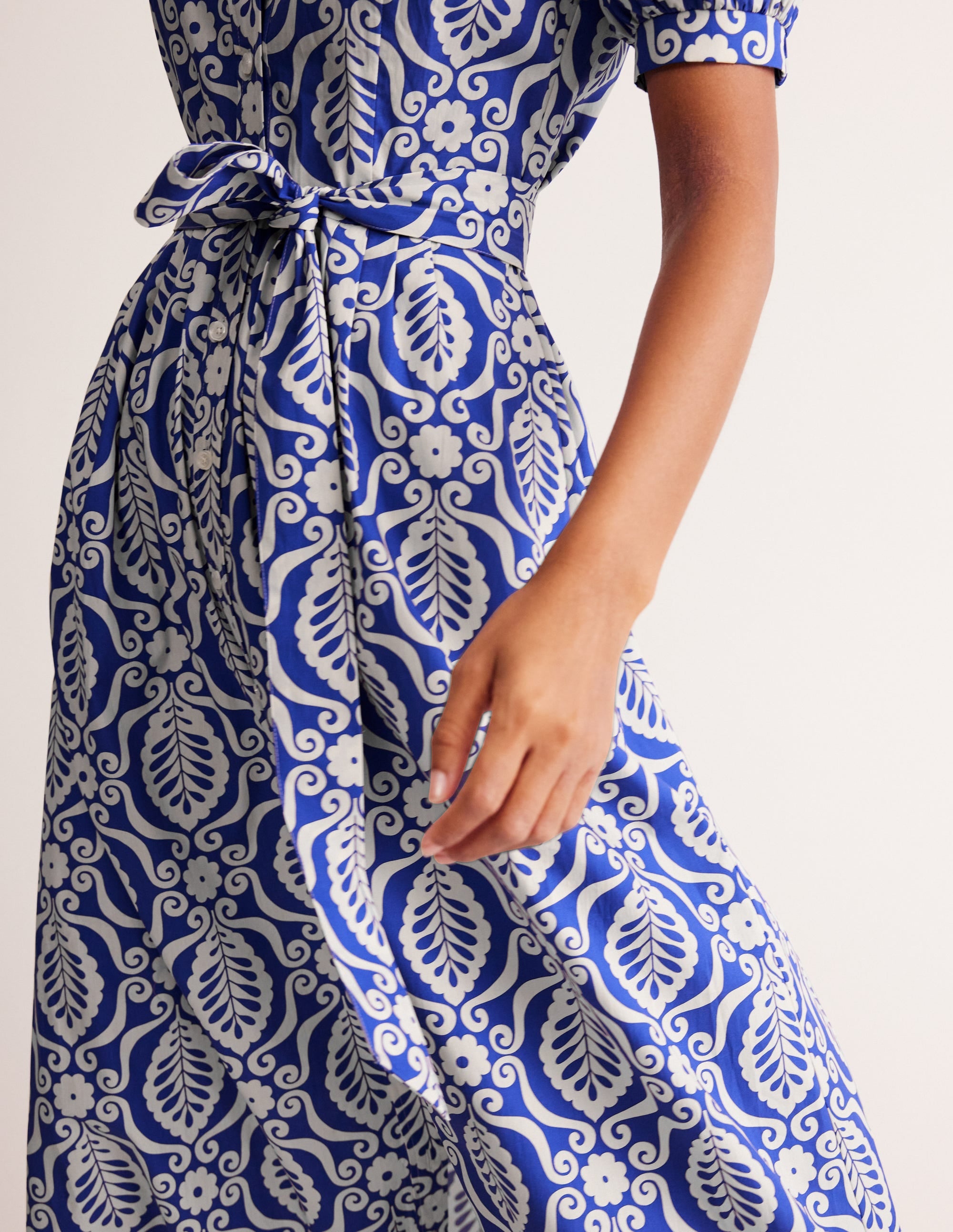 Alexa Maxi Shirt Dress-Mazarine Blue, Foliage Stamp - Image 5