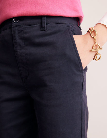 Barnsbury Chino Trousers-Navy-2