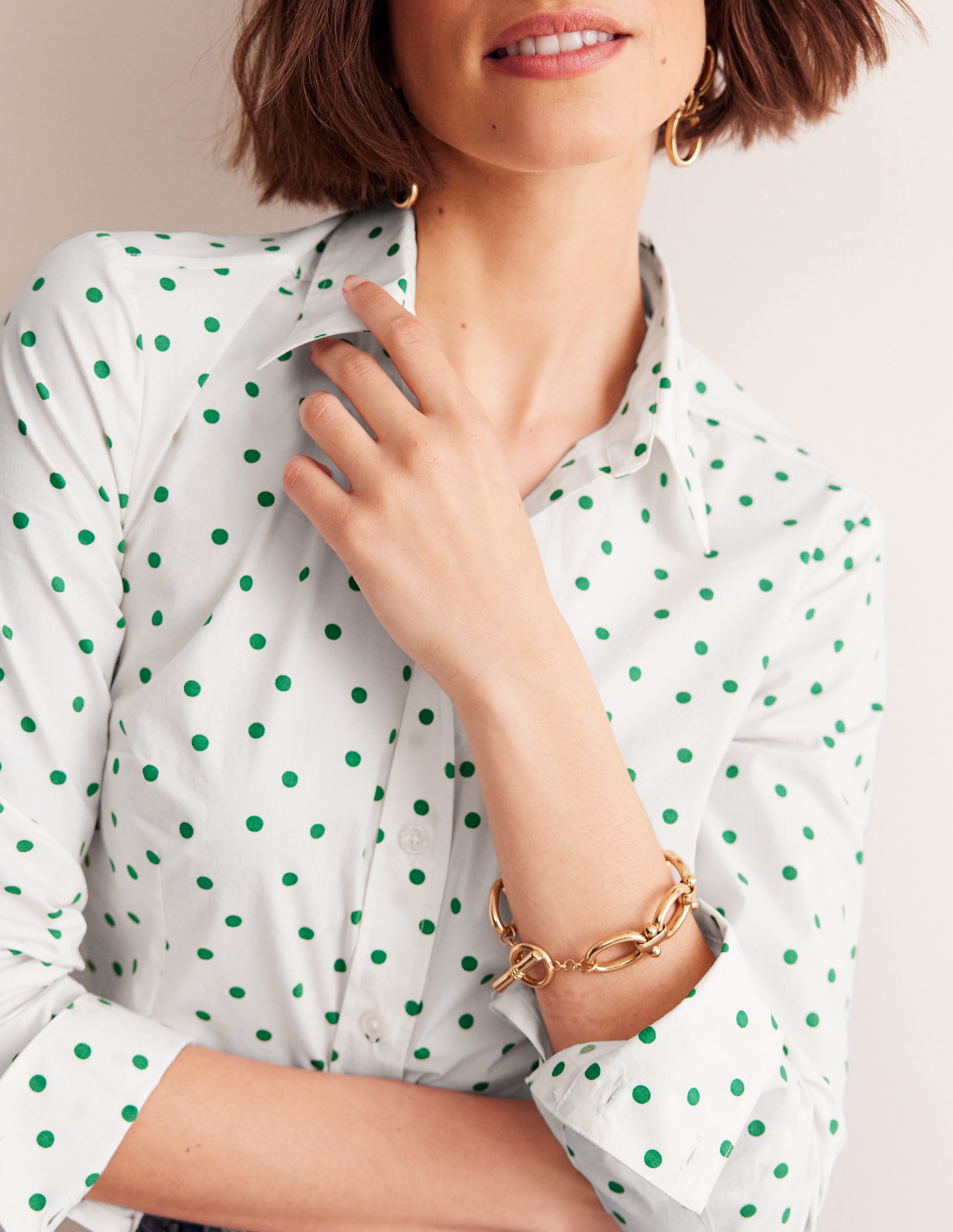 Saskia Stretch Cotton Shirt-Green Tambourine, Sparse Spot - Image 2