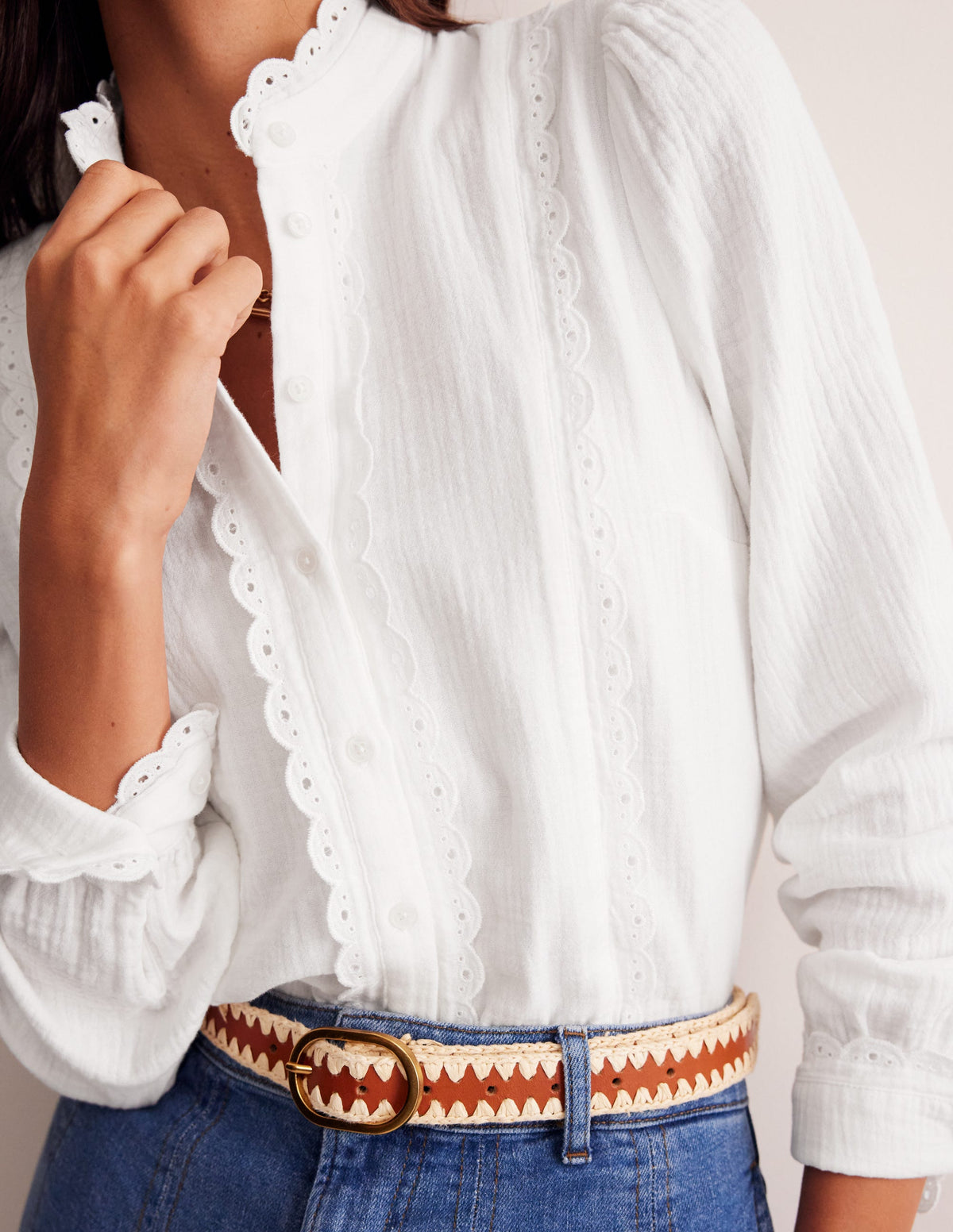 Double Cloth Scallop Blouse-White - Image 2