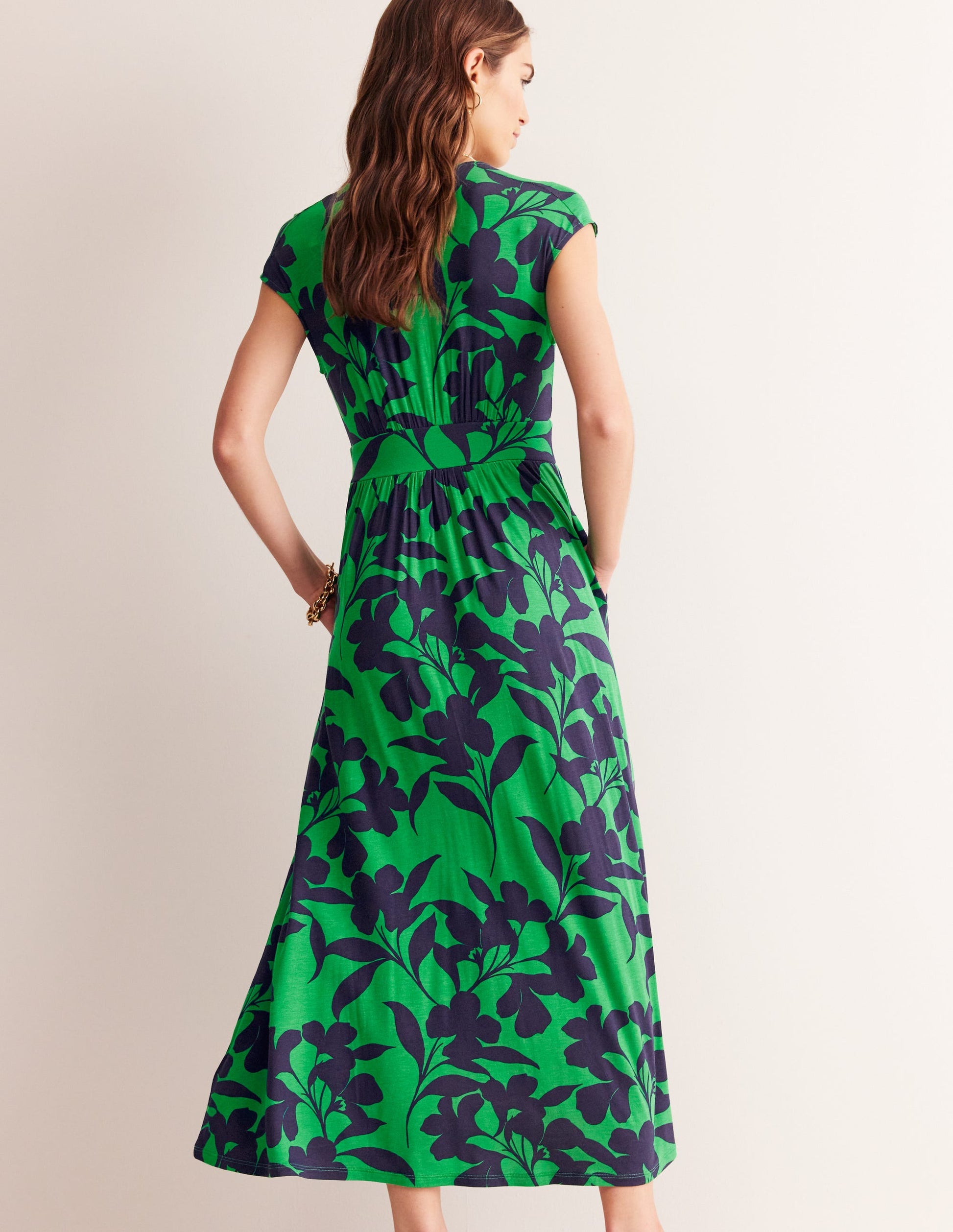 Vanessa Wrap Jersey Maxi Dress-Green, Silhouette Bloom-3