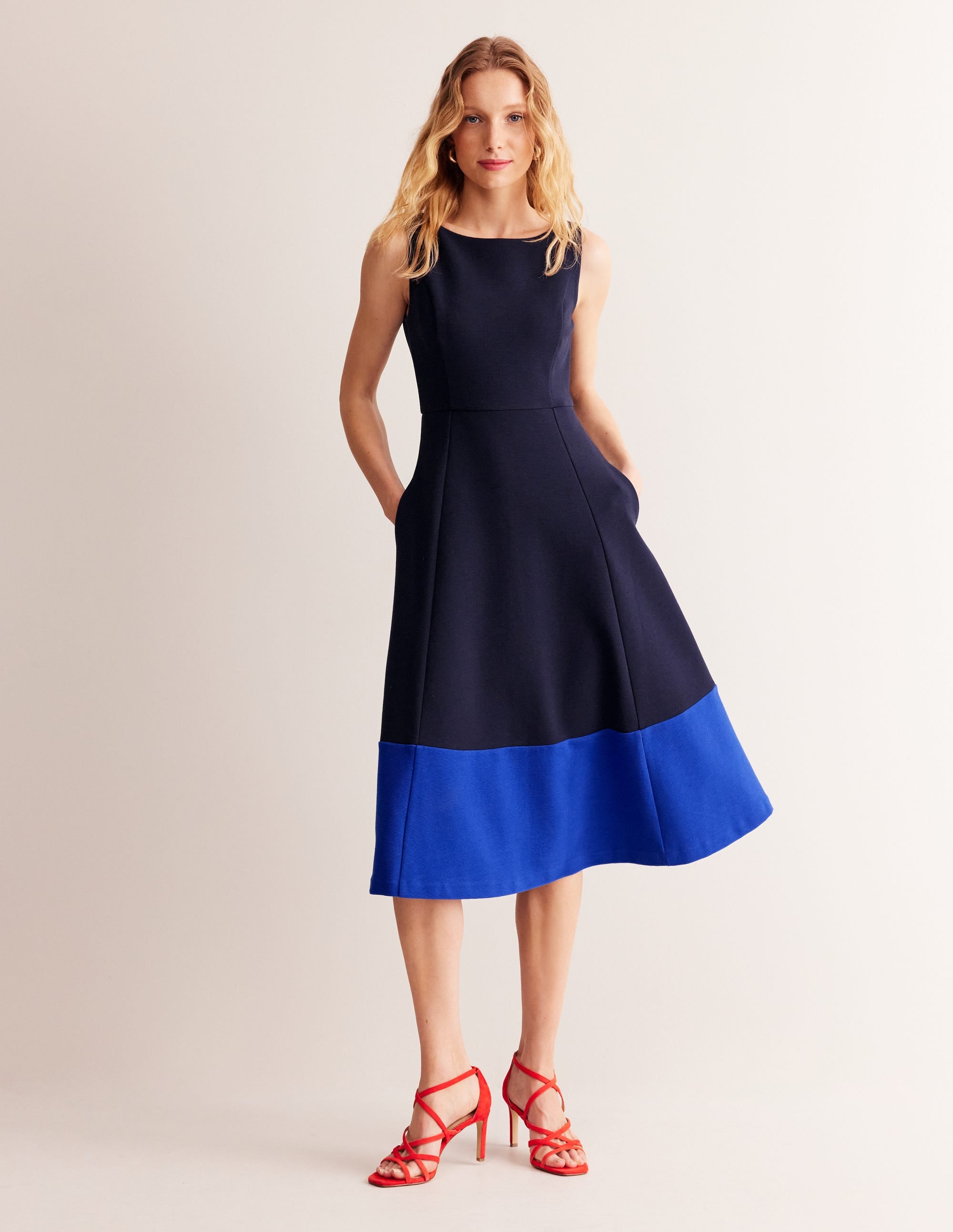 Scarlet Ottoman Ponte Dress-Navy and Surf the Web - Image 4