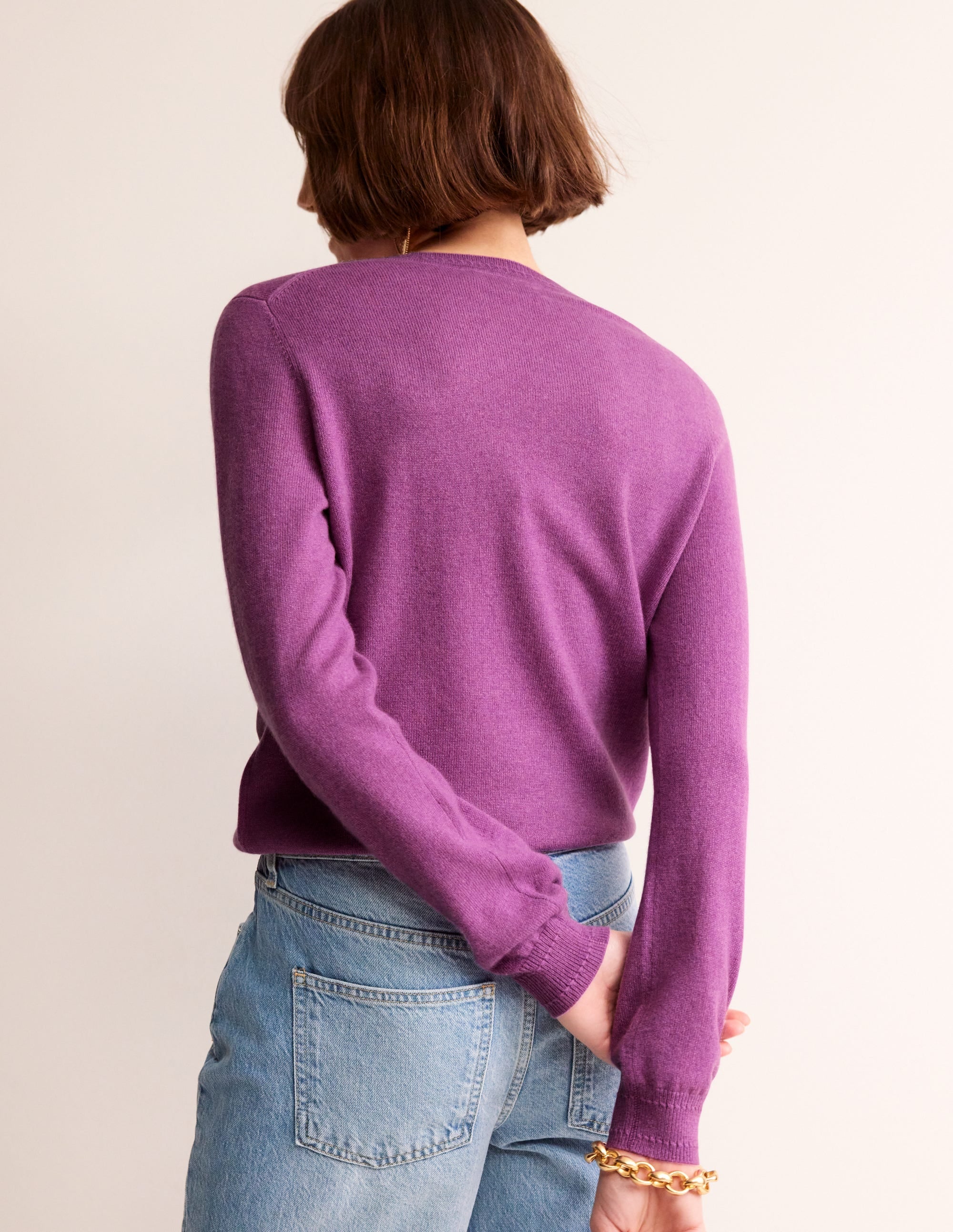 Eva Cashmere Crew Neck Jumper-Mulberry - Image 3
