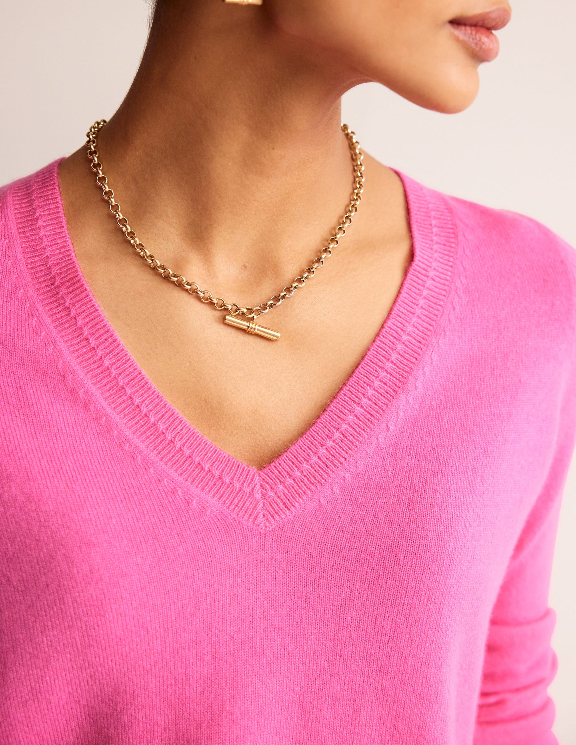 Eva Cashmere V-neck Jumper-Sangria Sunset-3