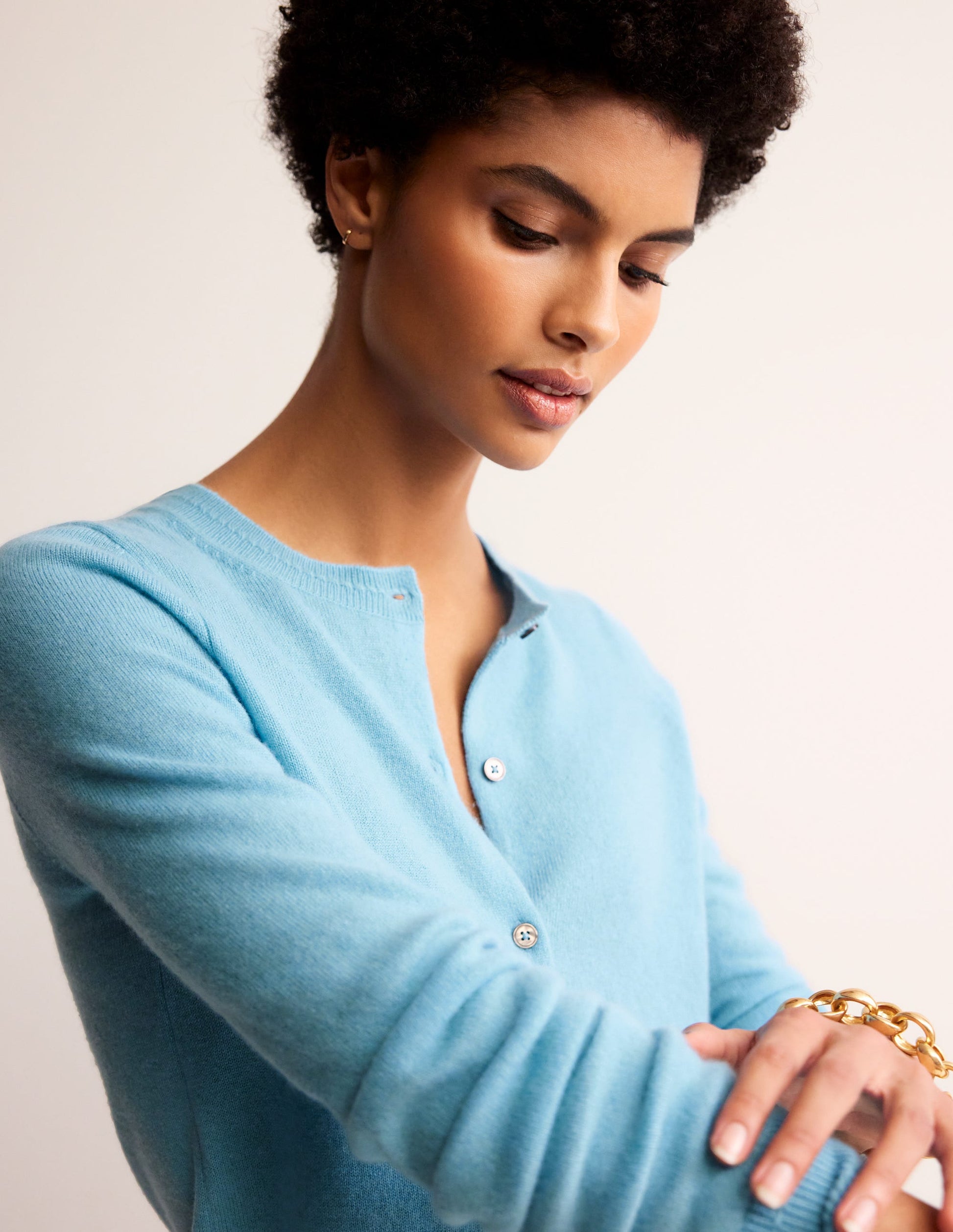 Eva Cashmere Crew Cardigan-Air Blue-1