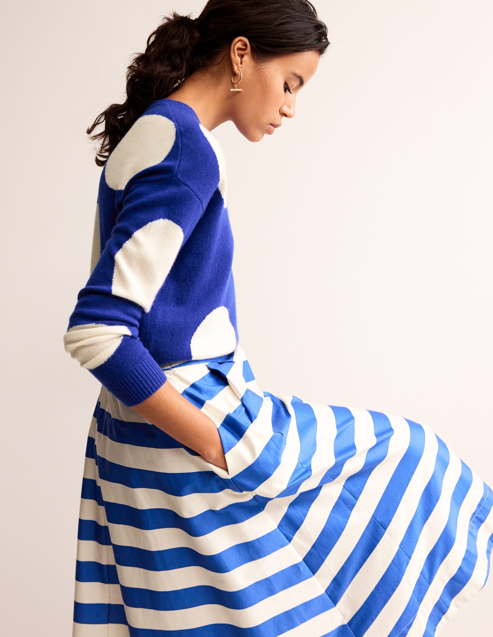 Lydia Cashmere Jumper-Bright Blue, Spots - Image 4