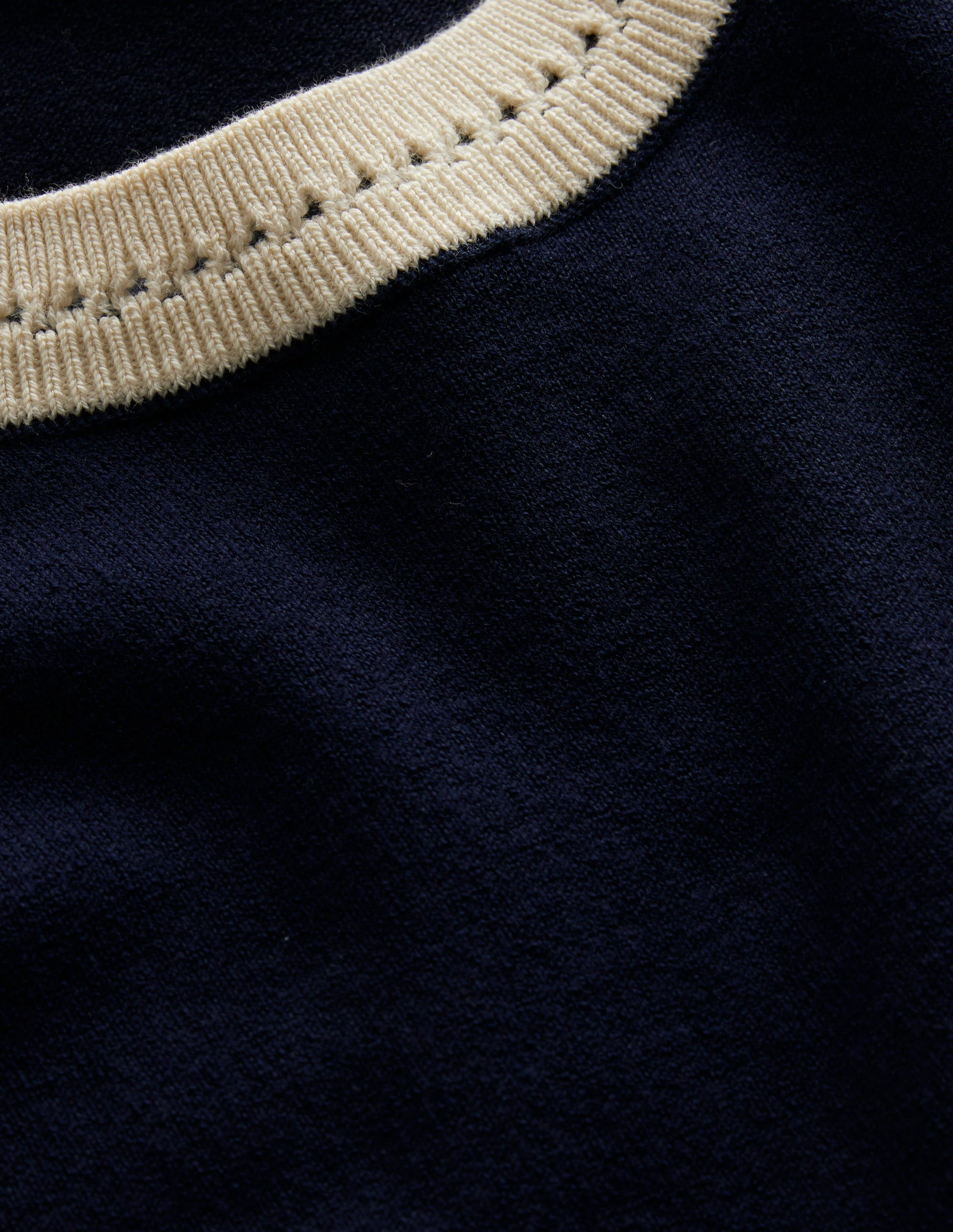 Catriona Cotton Crew T-Shirt-Navy/ Warm Ivory-6