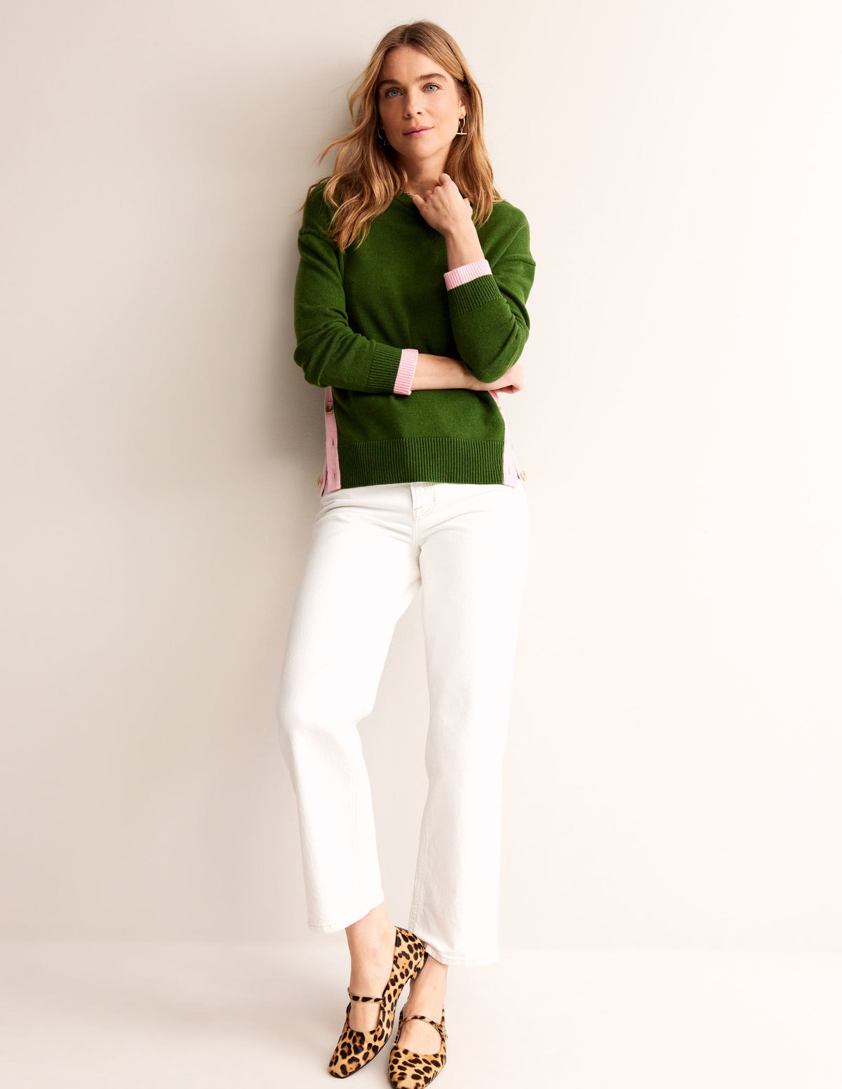 Alma Contrast Trim Jumper-Garden Green, Spring Blossom - Image 4