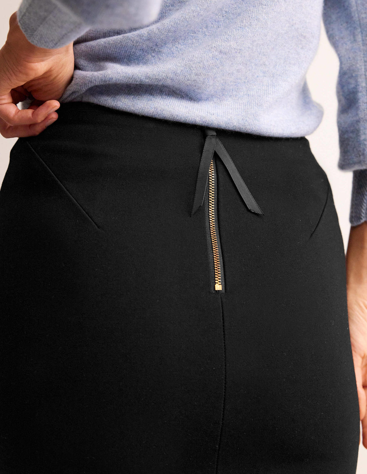 Hampshire Ponte Skirt-Black-2