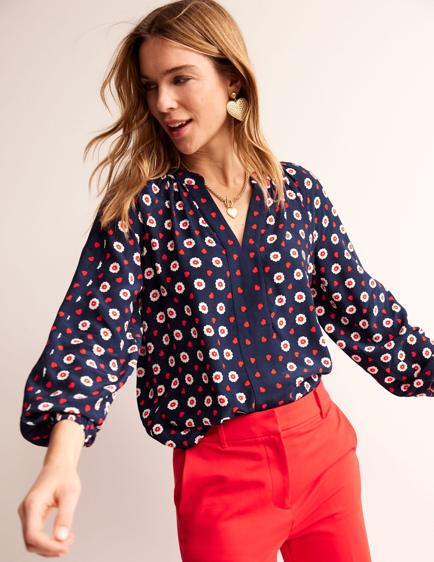 Border Print Raglan Top-Navy, Daisy Heart