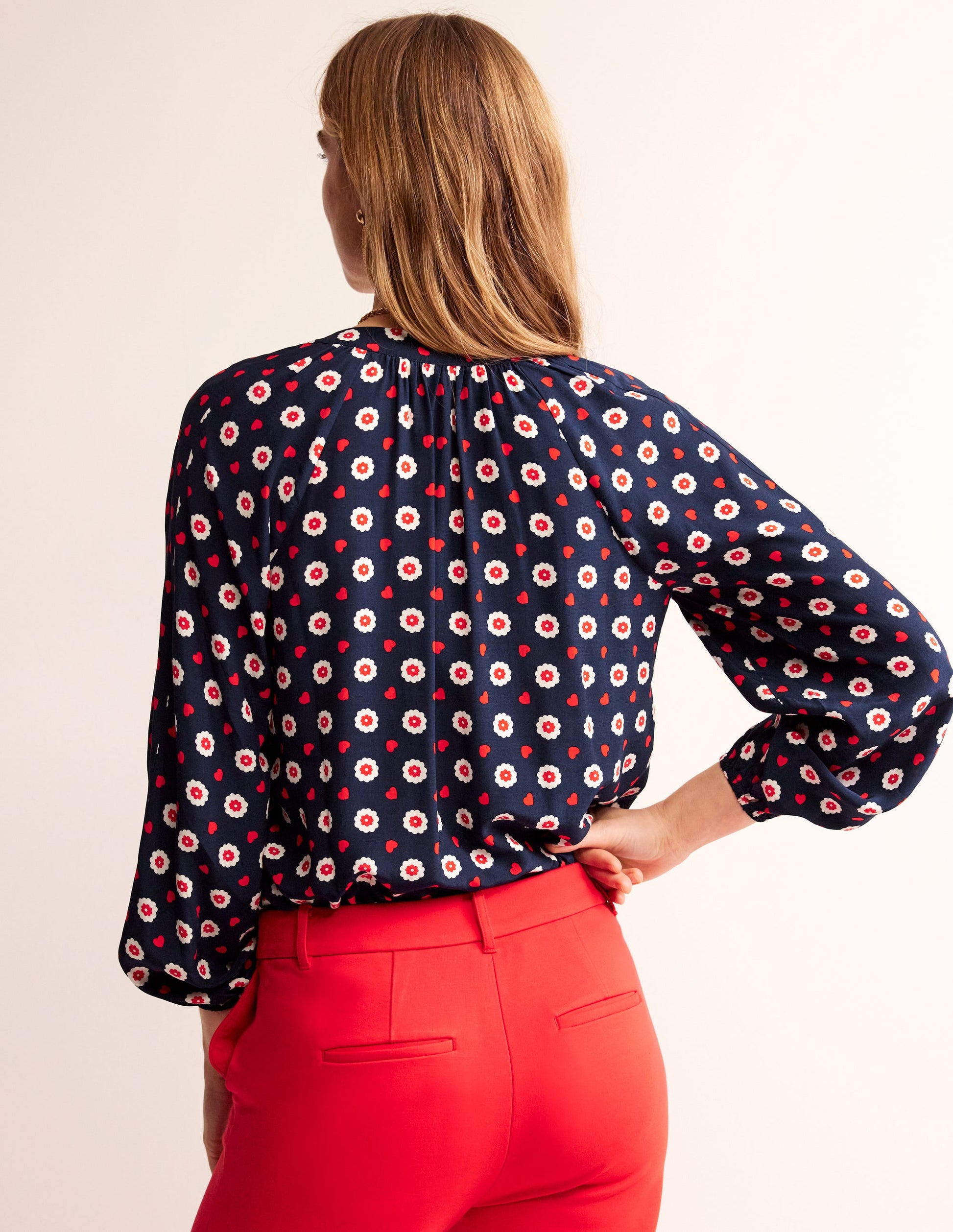 Border Print Raglan Top-Navy, Daisy Heart-3