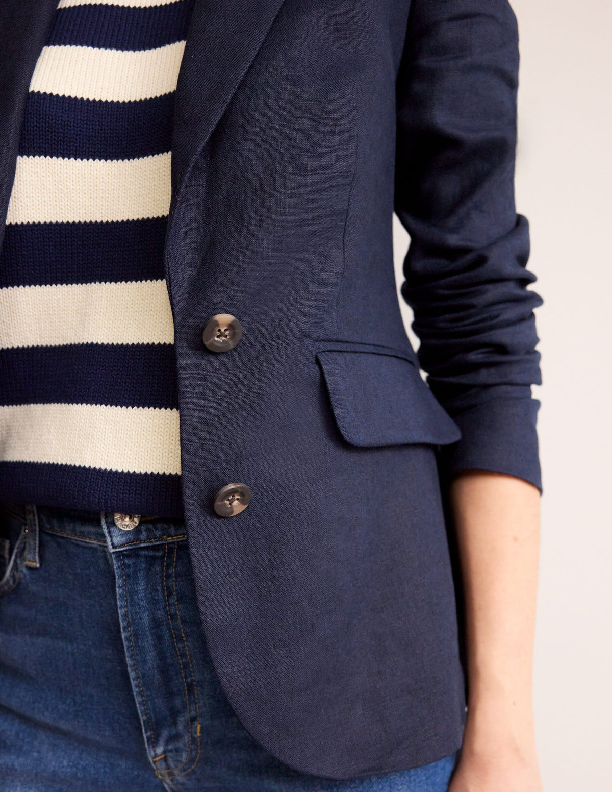 Marylebone Linen Blazer-Navy - Image 2