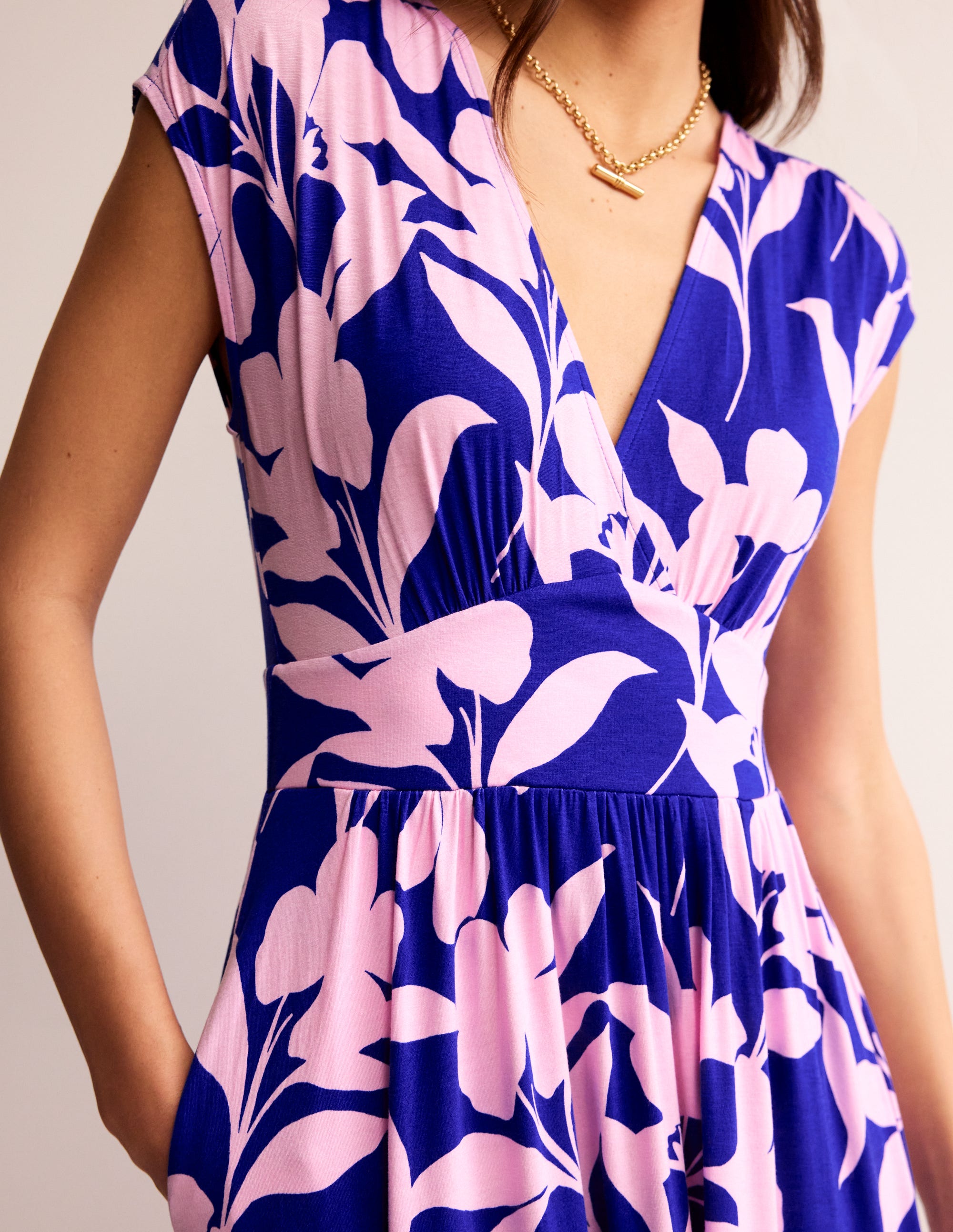 Vanessa Wrap Jersey Maxi Dress-Sweet Lilac, Silhouette Bloom - Image 3