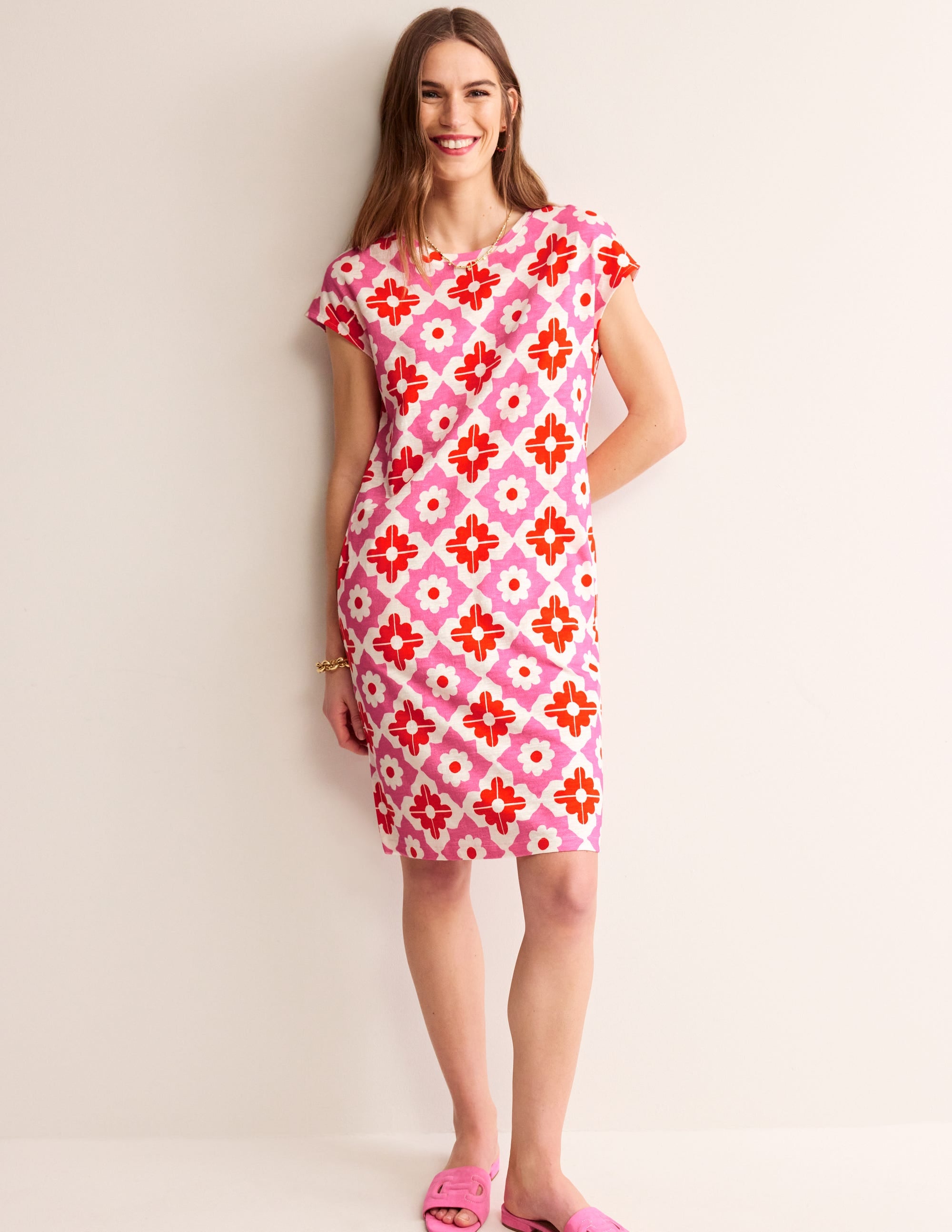 Leah Jersey T-shirt Dress-Pink Power, Geometric Stamp - Image 4