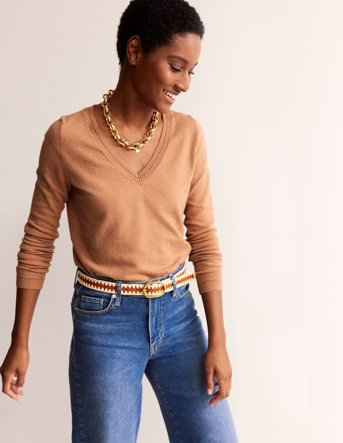 Catriona Cotton V-Neck Jumper-Camel Melange - Image 4