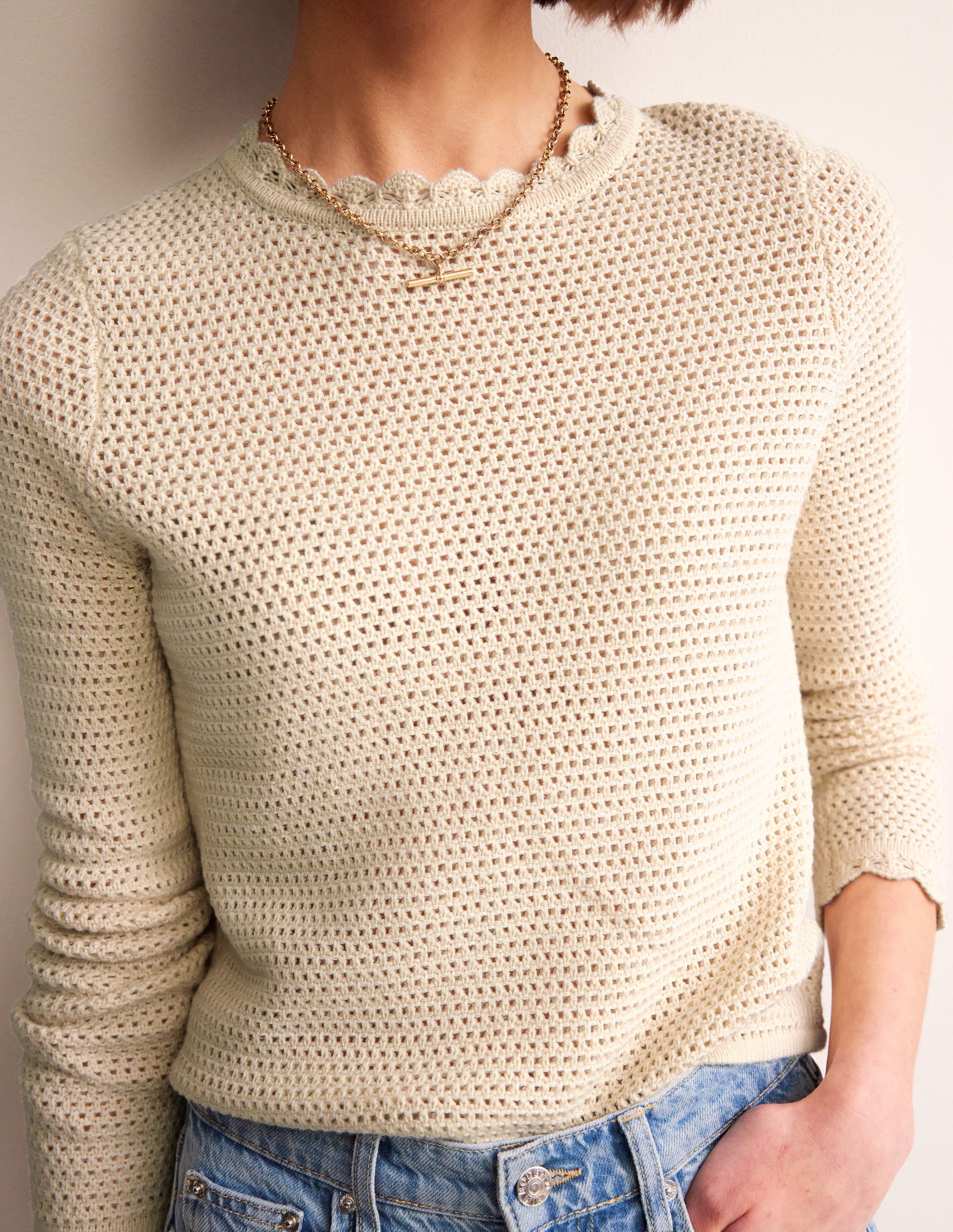 Textured Scallop Jumper-Warm Ivory-2