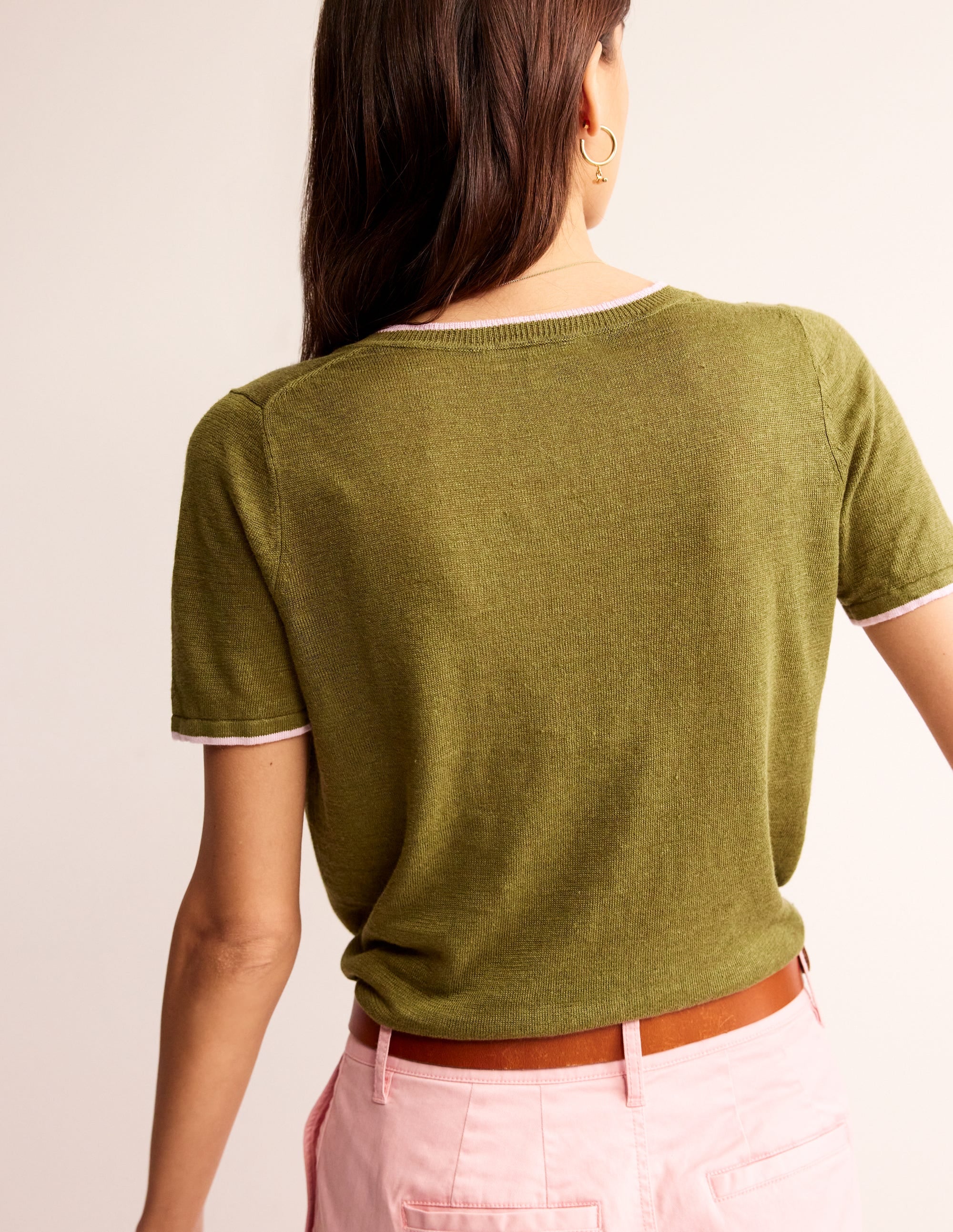 Maggie V-Neck Linen T-Shirt-Mayfly Green - Image 3