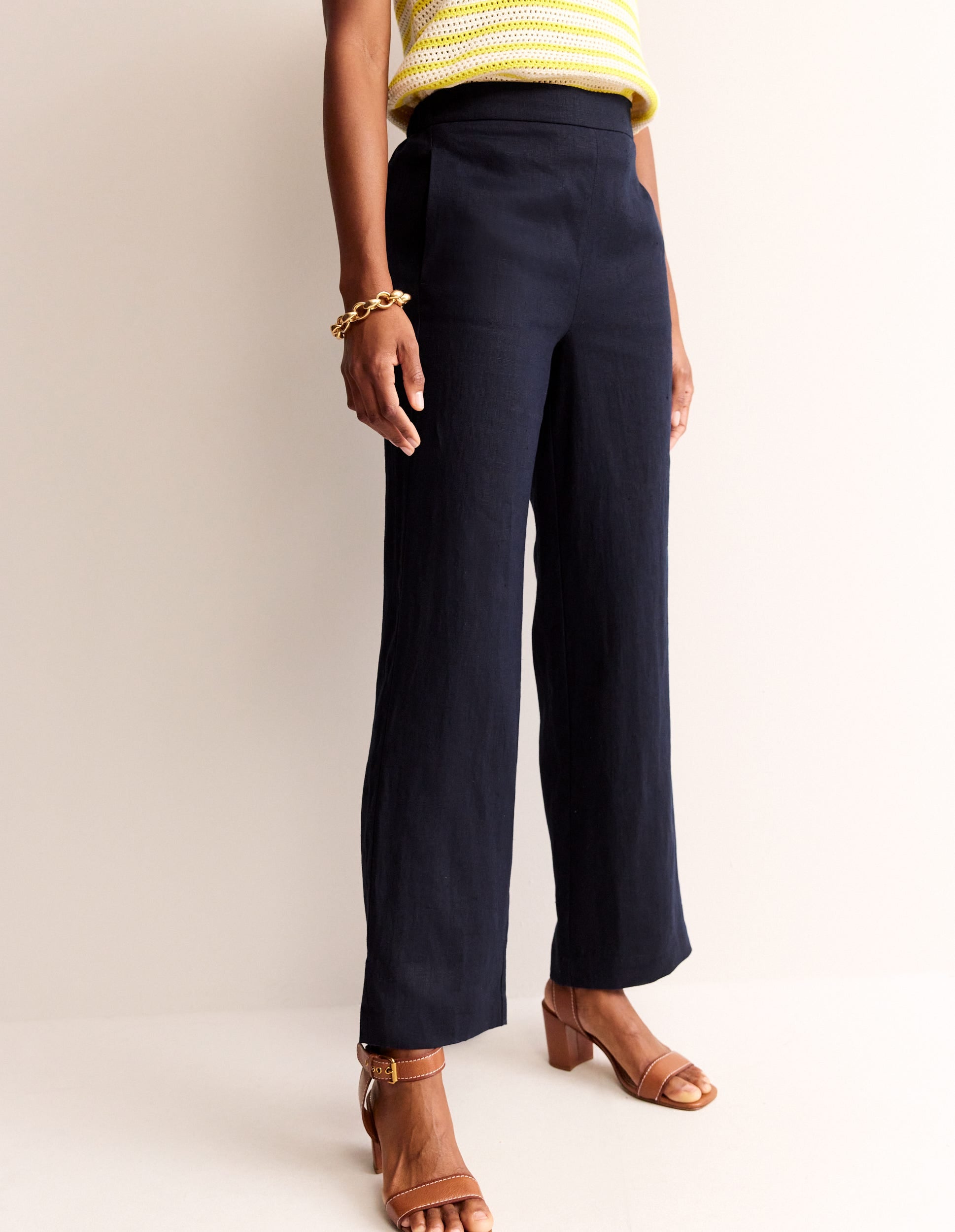 Hampstead Linen Trousers-Navy - Image 4