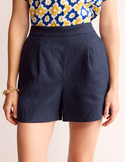 Hampstead Linen Shorts-Navy-4