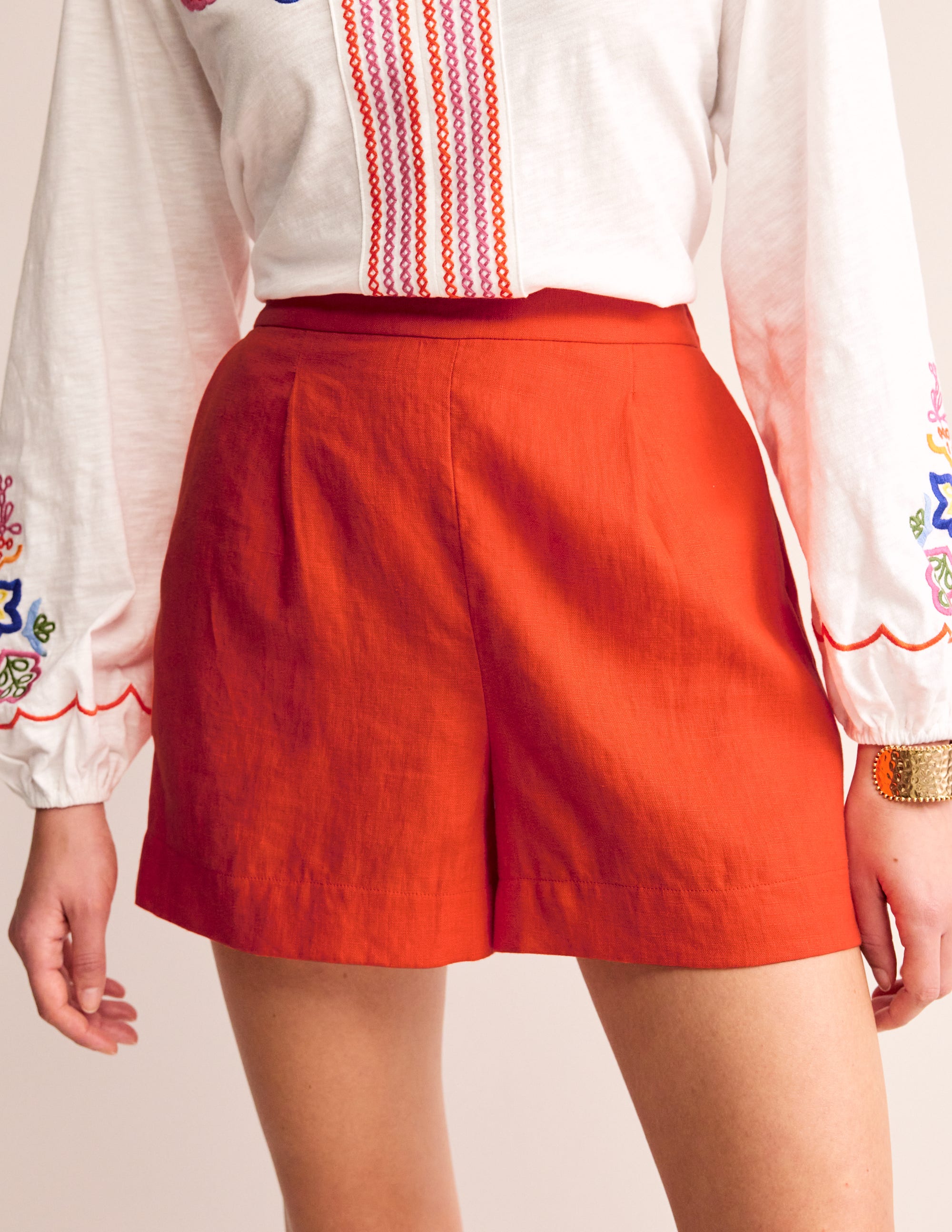 Hampstead Linen Shorts-Mandarin Orange - Image 4