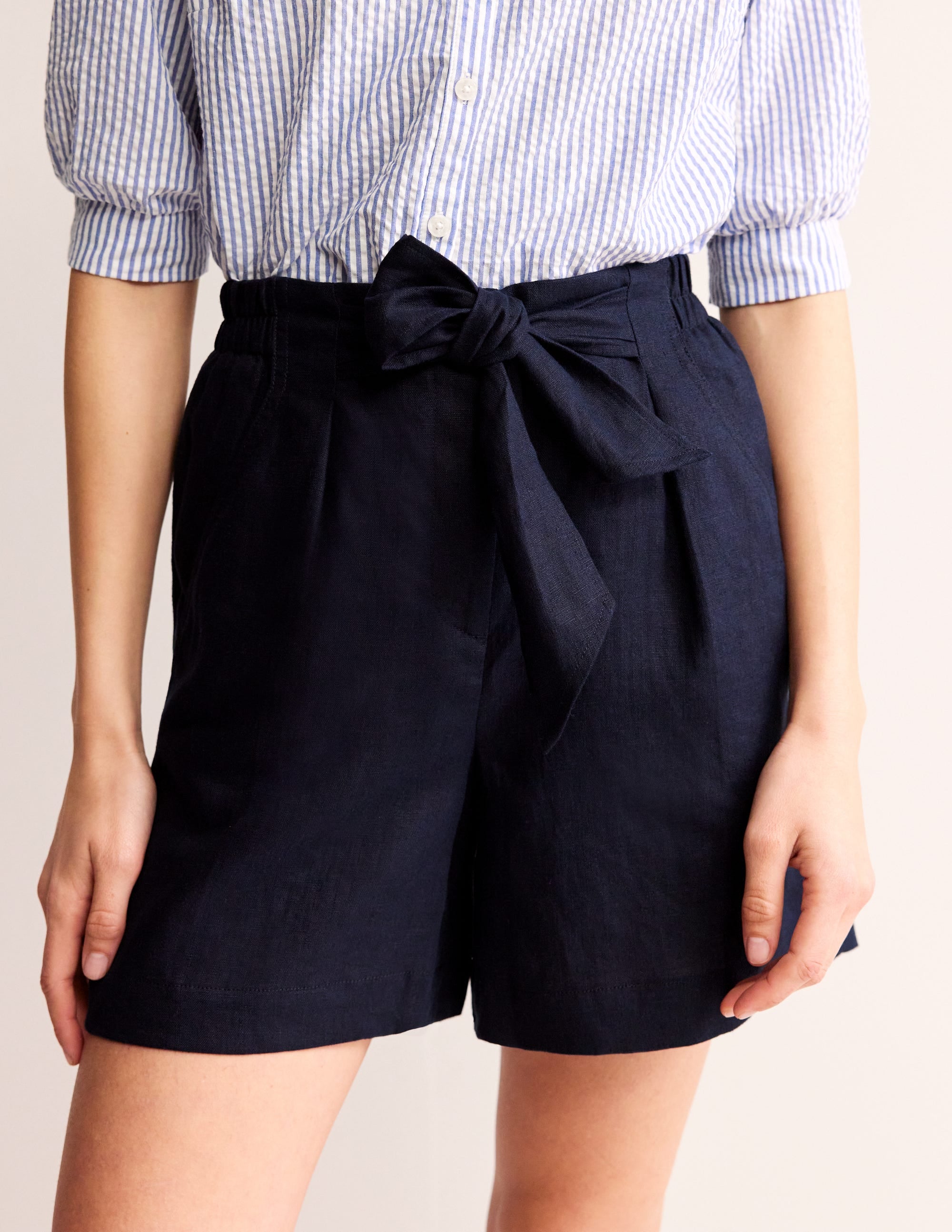 Tie Waist Linen Shorts-Navy - Image 4