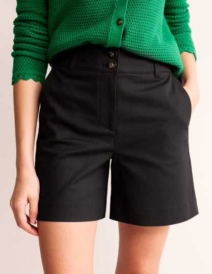 Westbourne Sateen Shorts-Black-4