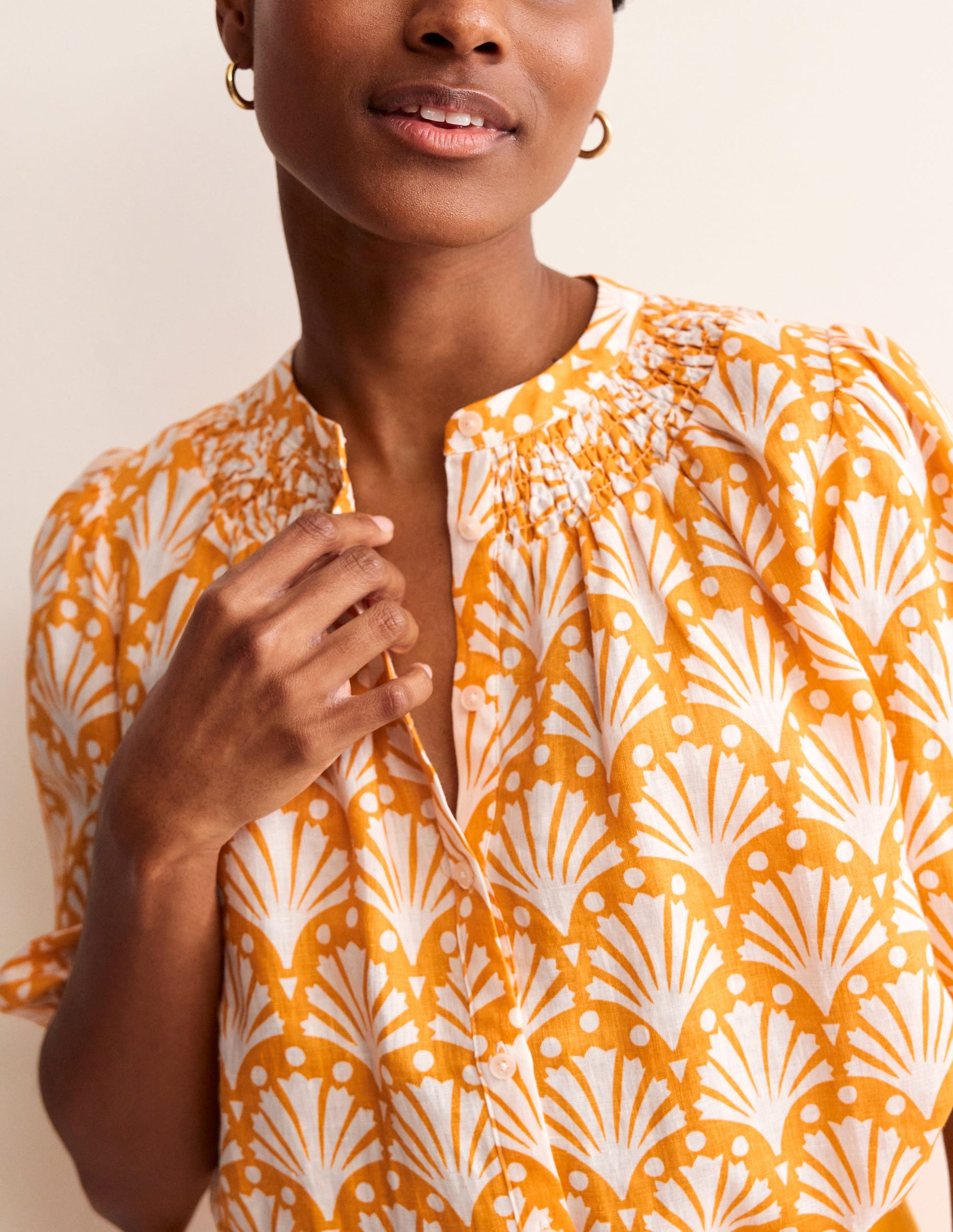 Ada Linen Top-Artisan Gold, Shells-2