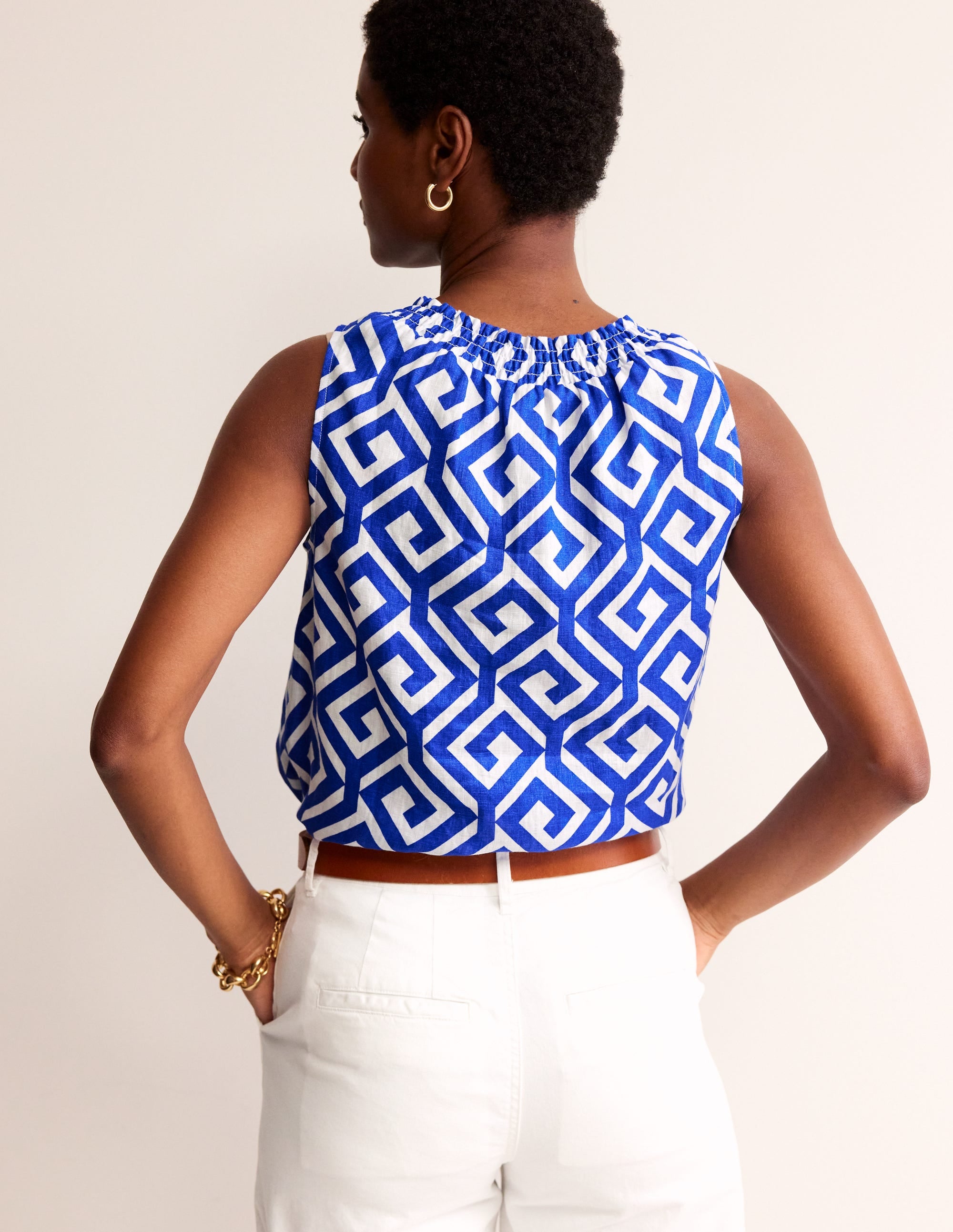 Georgia Linen Sleeveless Top-Surf the Web, Maze - Image 3