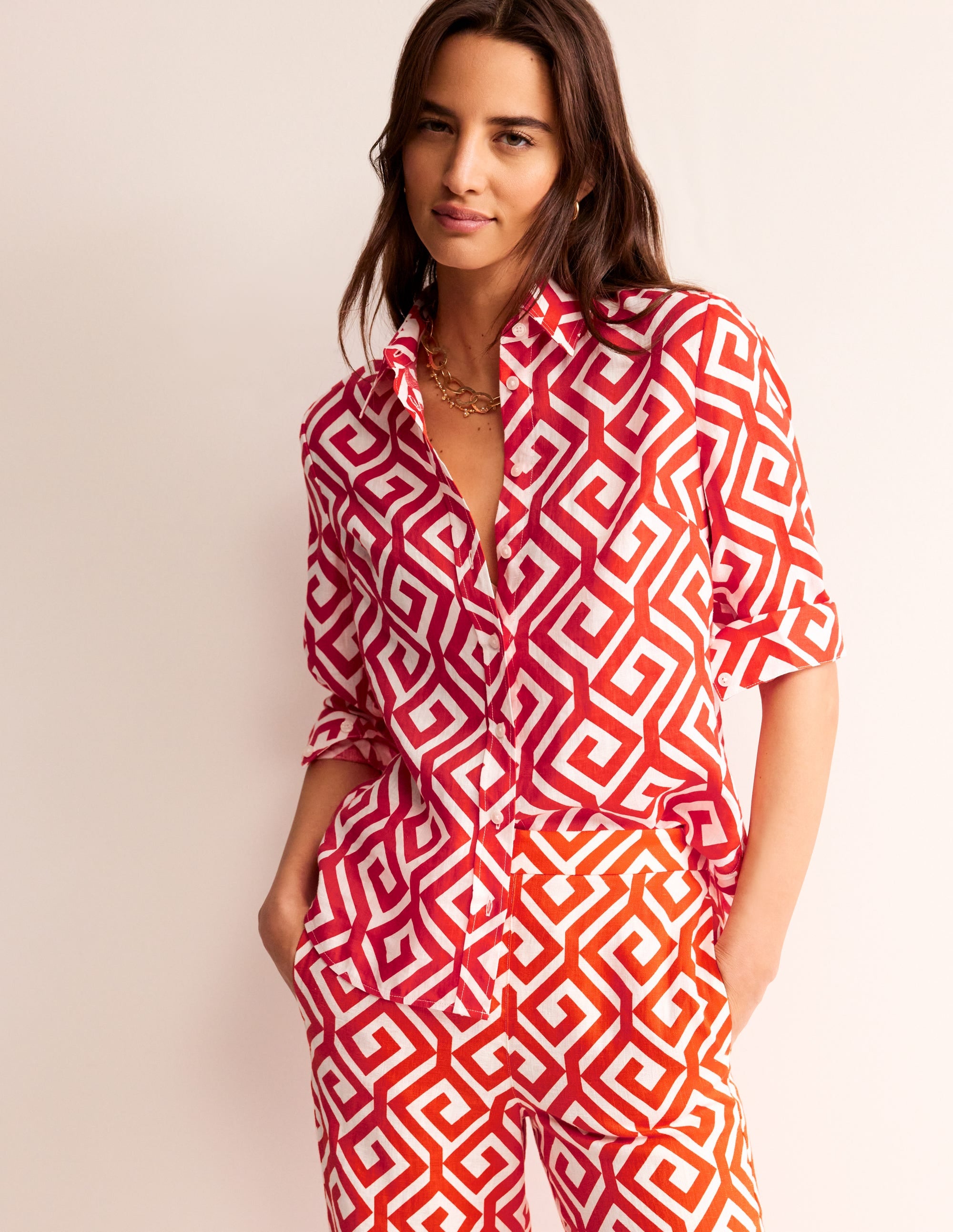 Sienna Linen Shirt-Flame Scarlett, Maze - Image 4