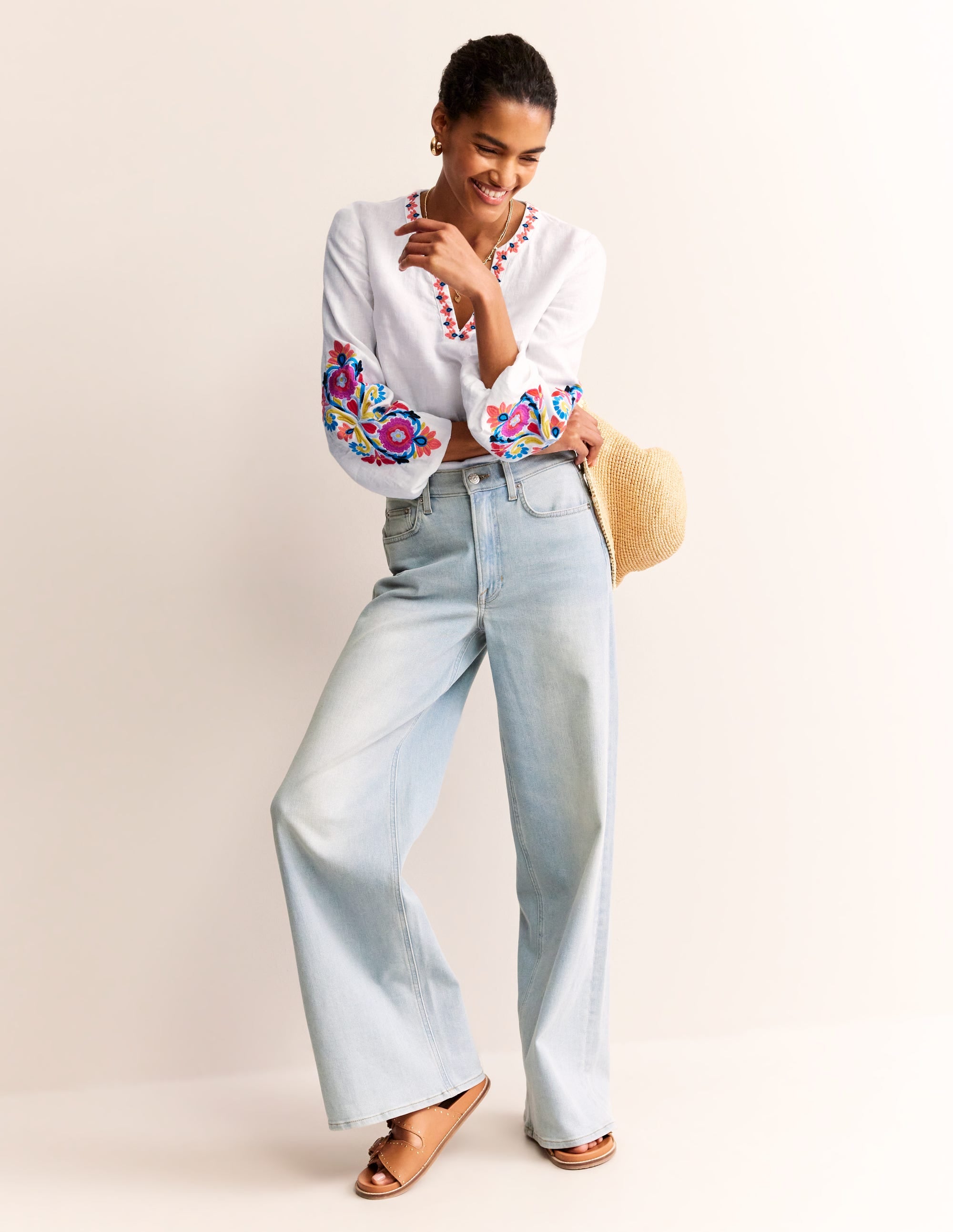Bonnie Linen Top-White, Multi Floral - Image 6