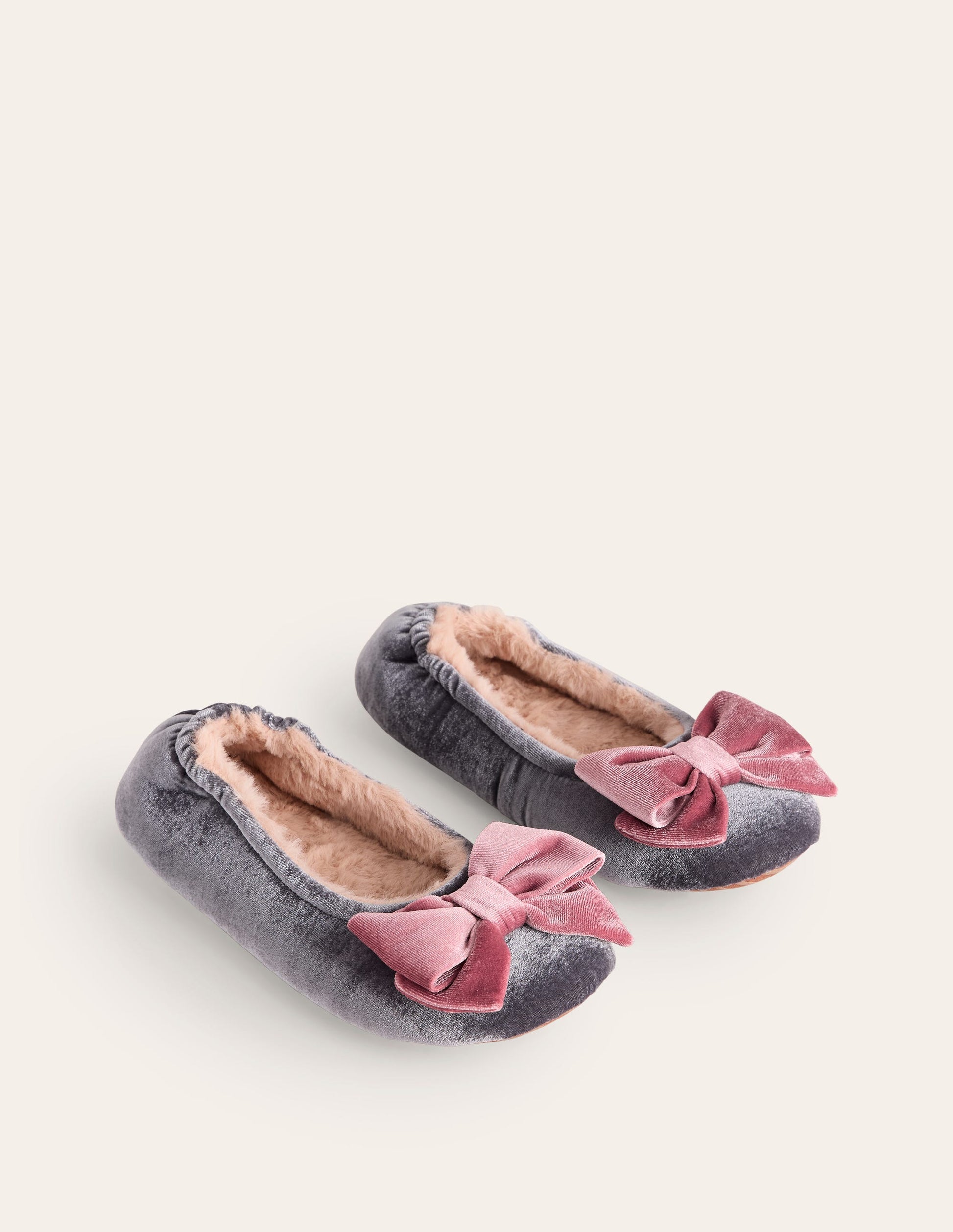 Bow Slippers-Grey-3