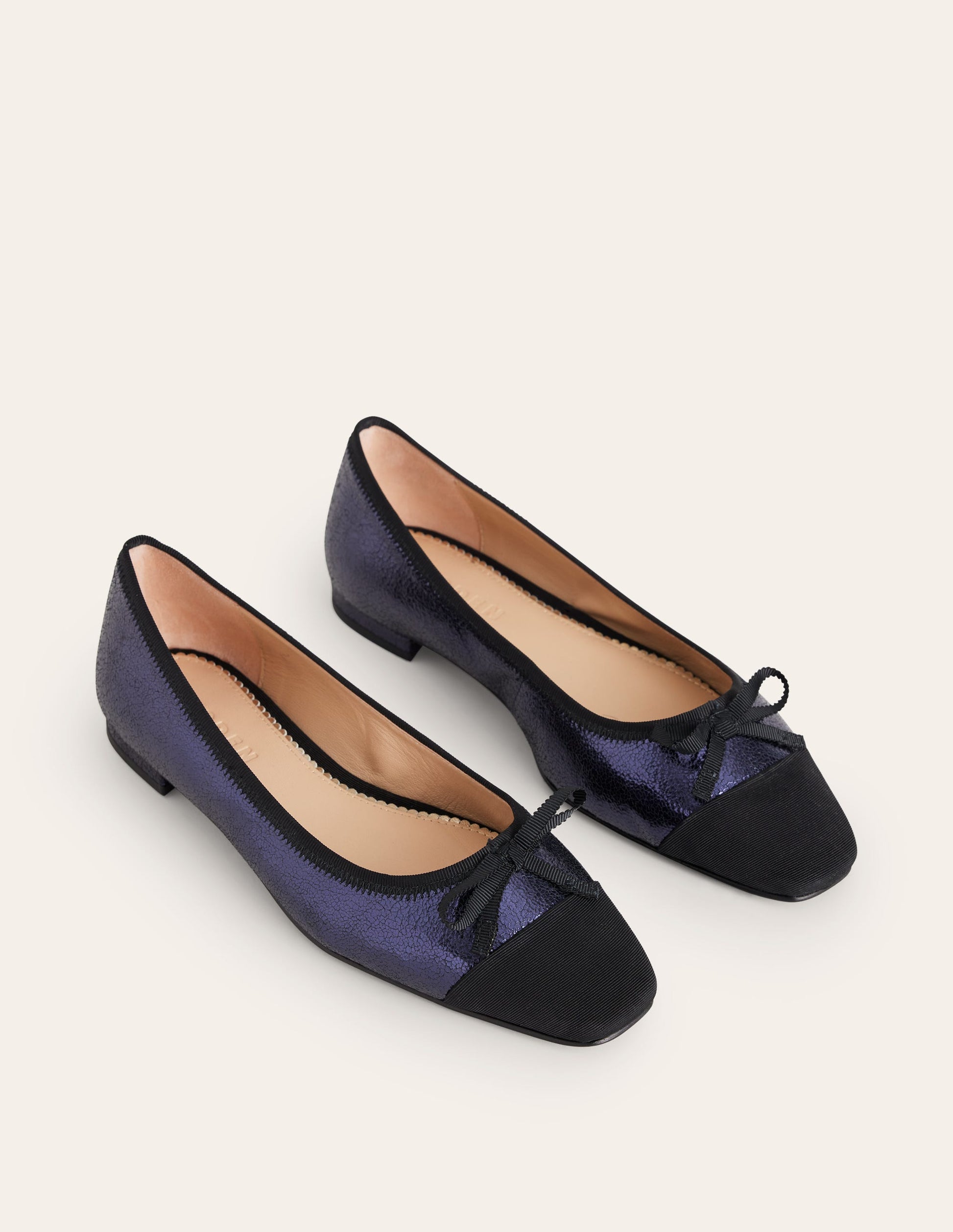 Toe Cap Ballet Flat-Navy Crackle Leather-3