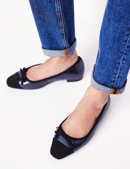 Toe Cap Ballet Flat-Navy Crackle Leather-1