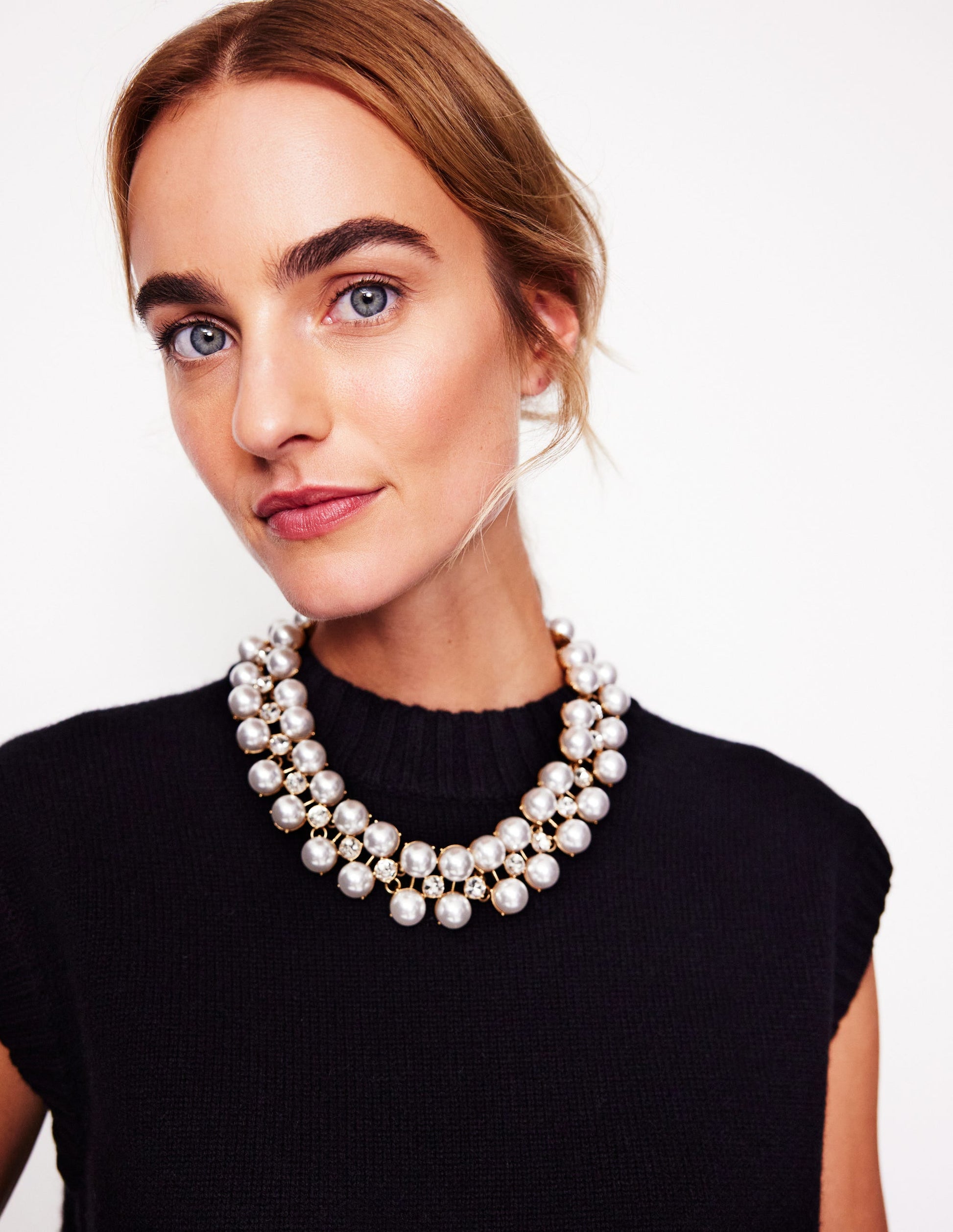 Mega Cluster Necklace-Ivory-1