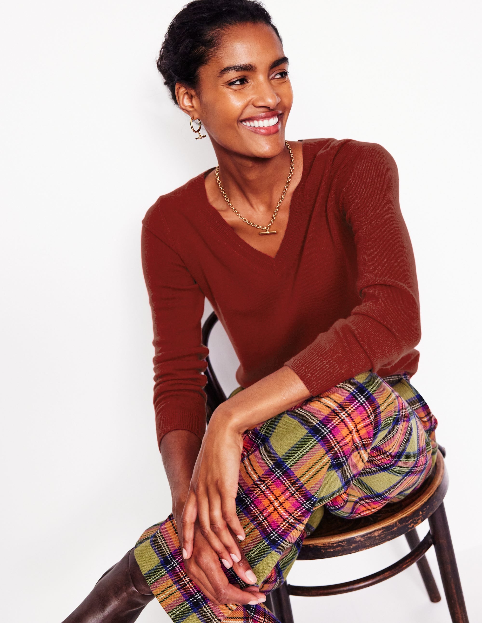 Eva Cashmere V-neck Jumper-Copper Brown - Image 1